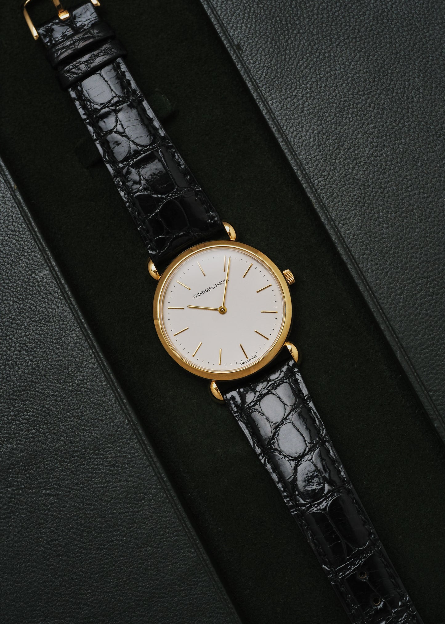 1995 Audemars Piguet 18K Gold "Extra Flat" (Box & Papers)