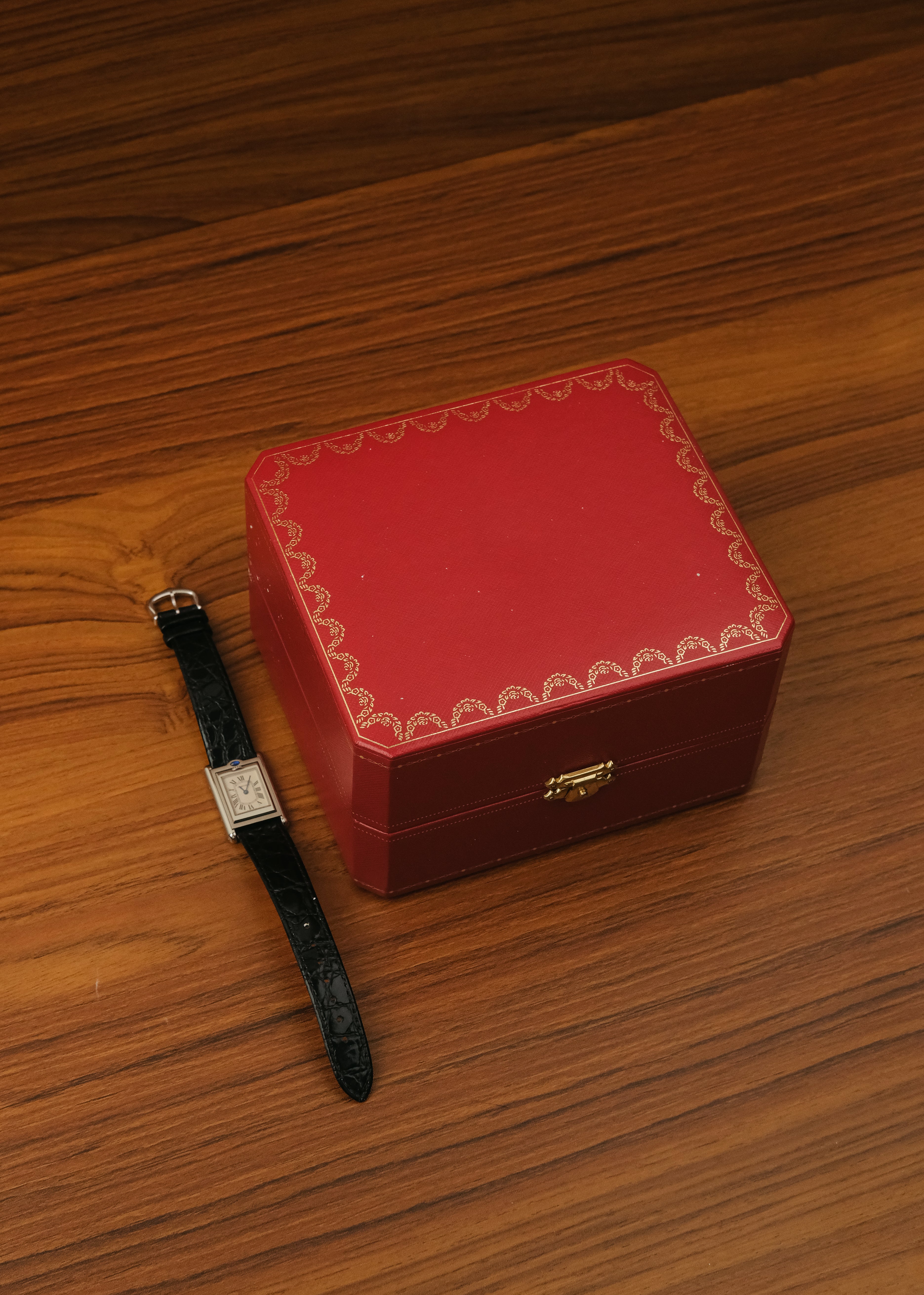 2000s Cartier Tank Basculante (Box)