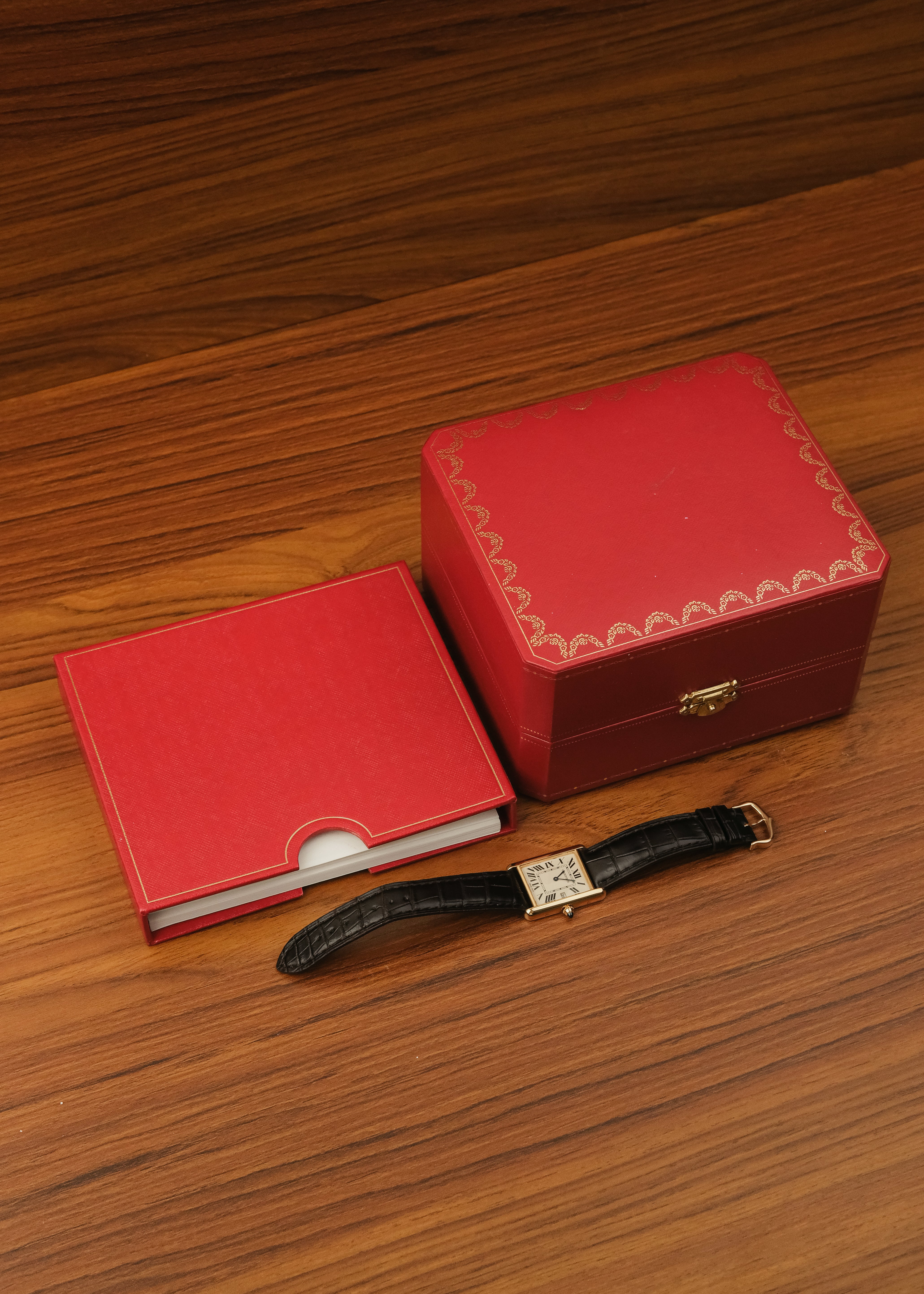 2011 Cartier Tank Louis 18K Gold (Box & Papers)