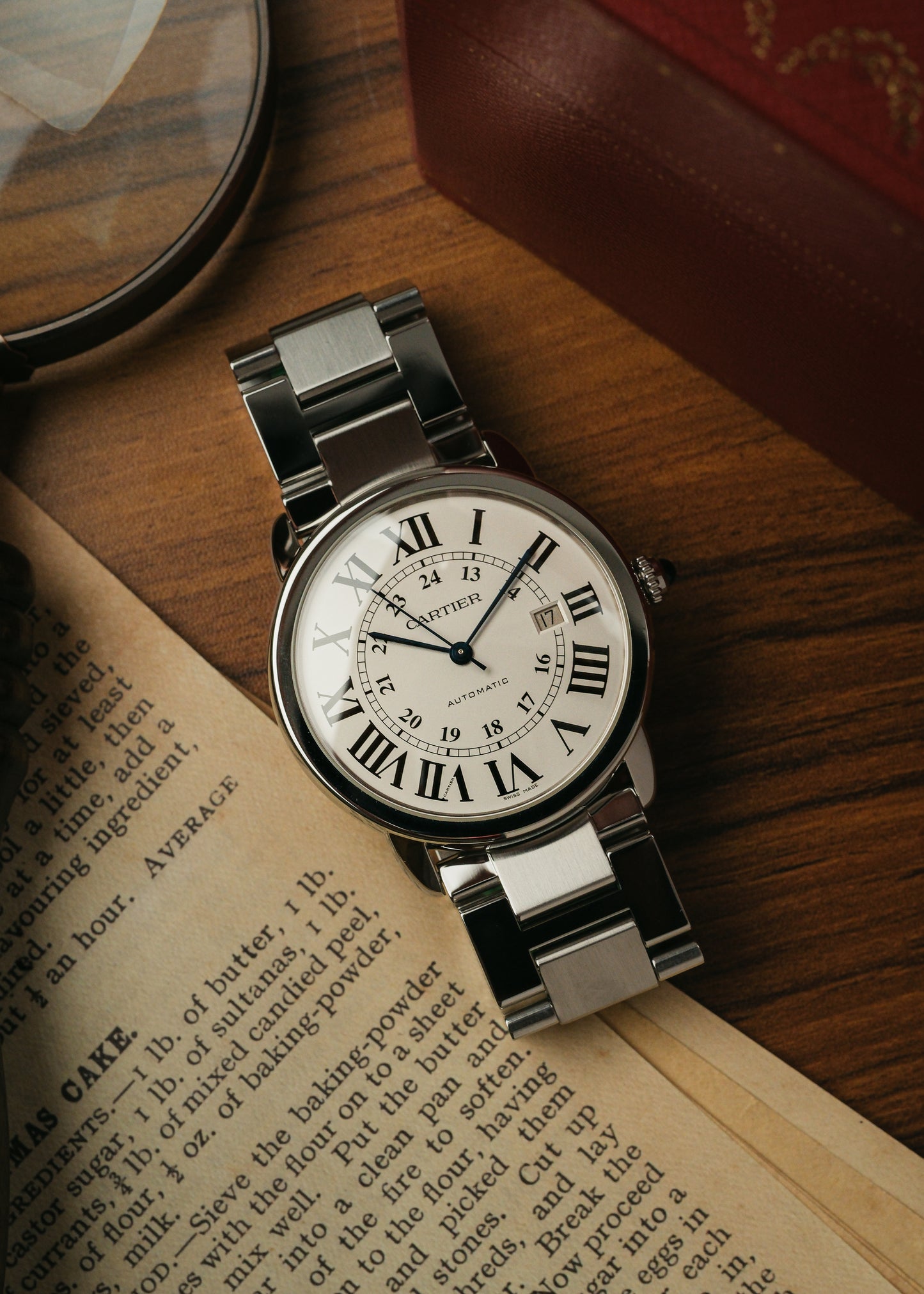 2022 Cartier Ronde Solo XL (Box & Papers)