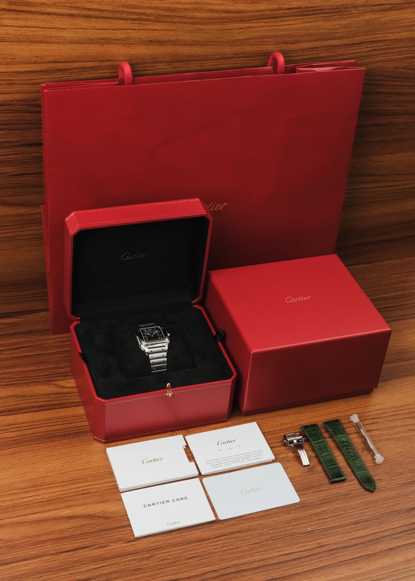 2025 Cartier Santos Medium (Box & Papers) *Brand New*