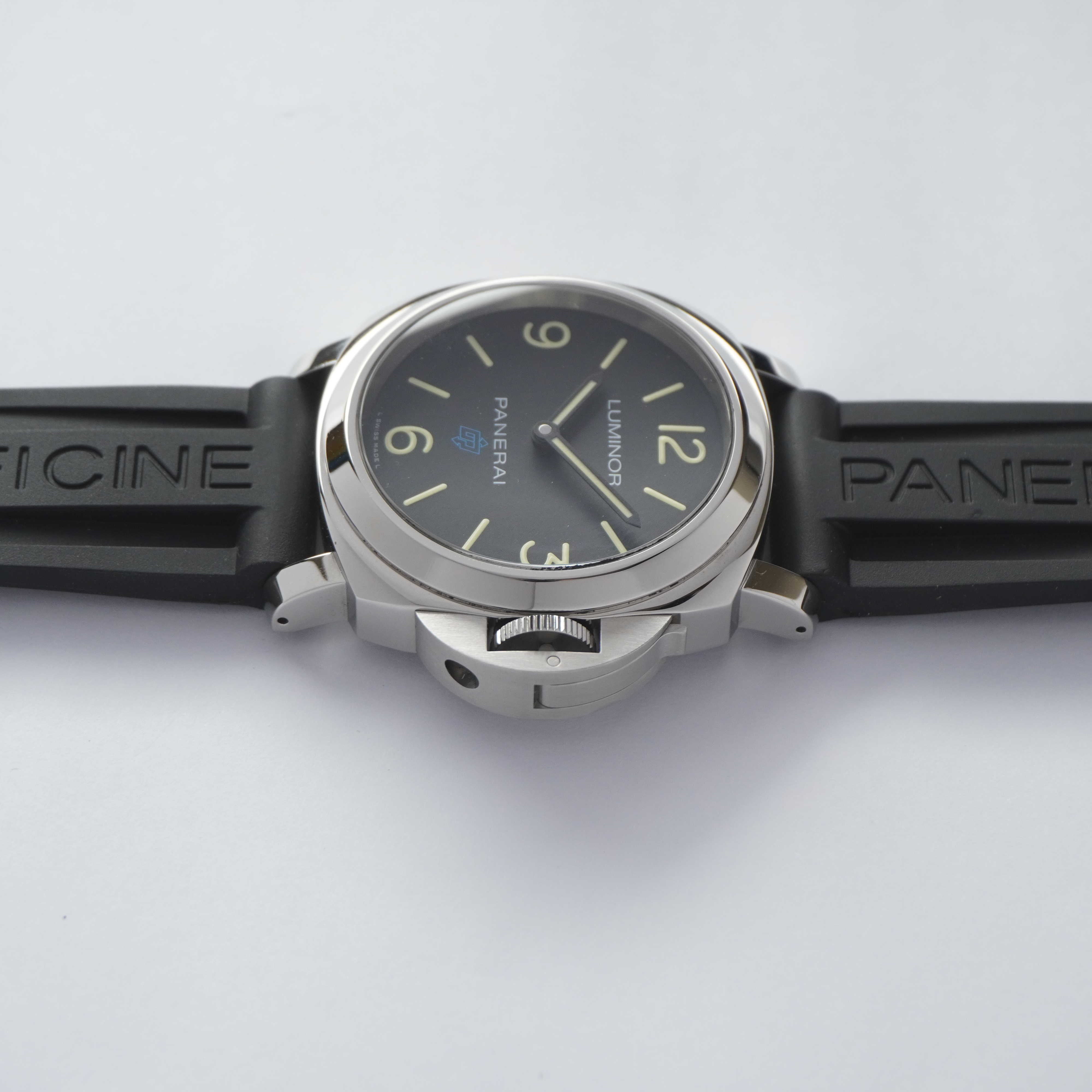 2018 Panerai Luminor Base Logo (Box & Papers)