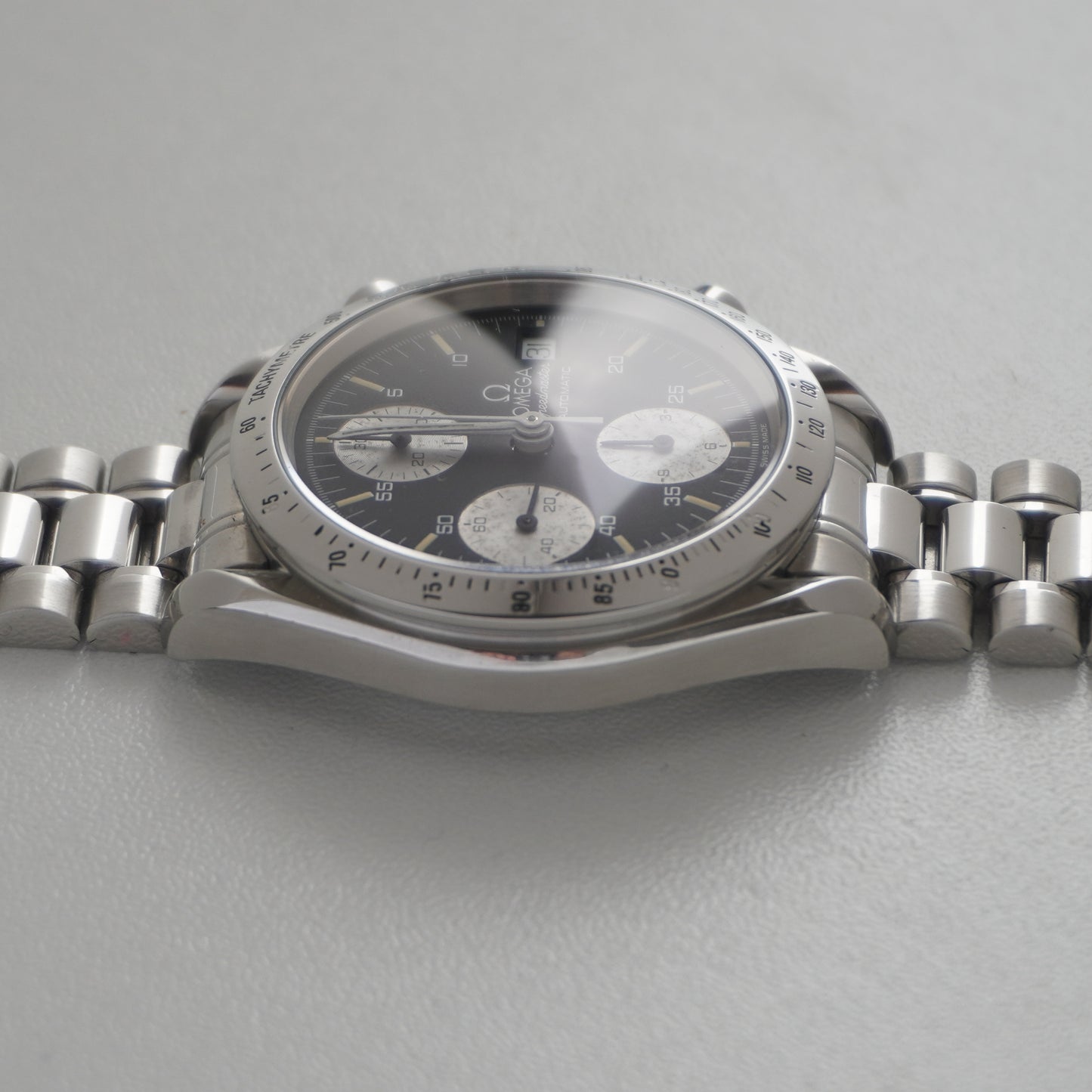 Omega Speedmaster "Reverse Panda"