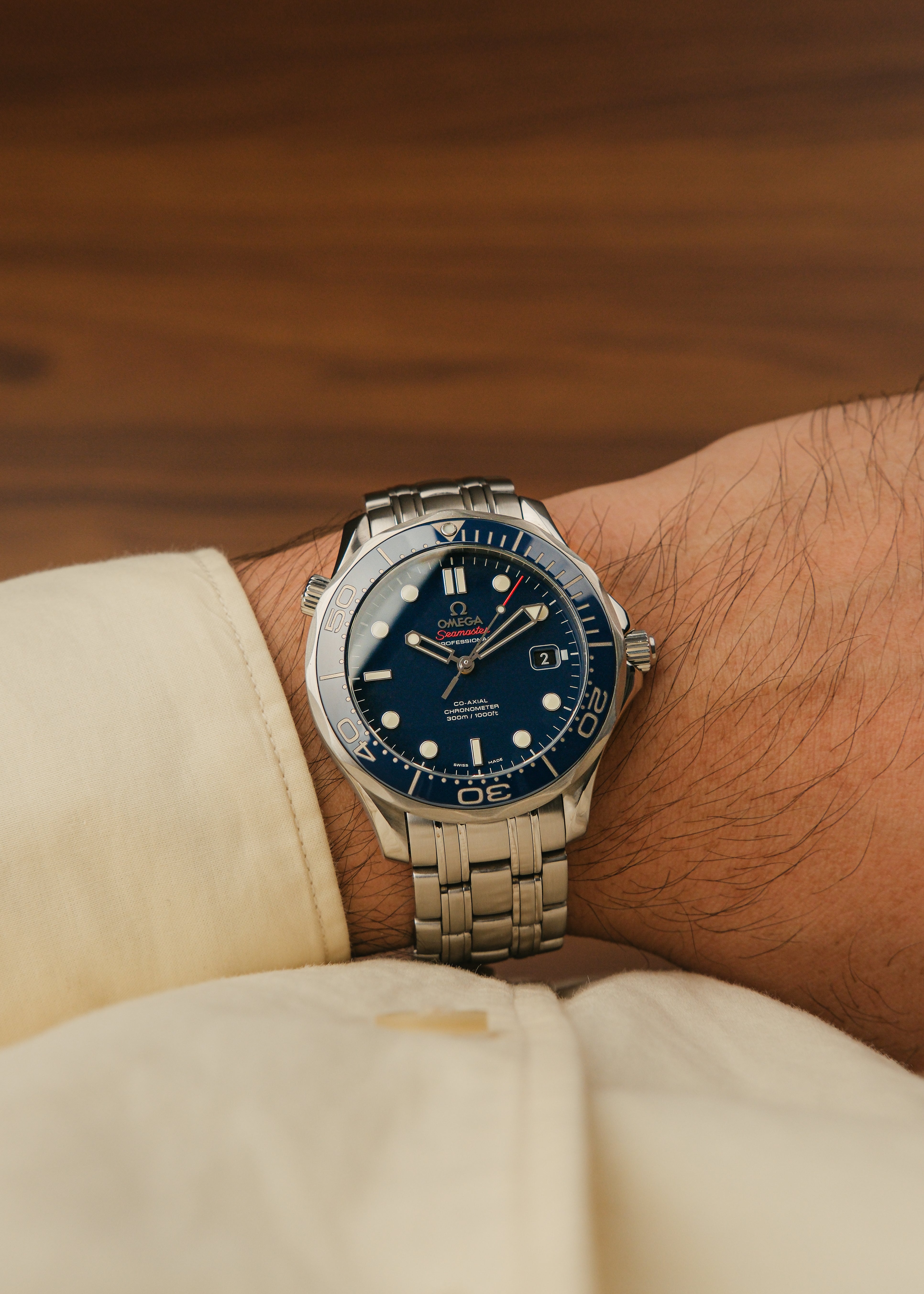 2000s Omega Seamaster Diver 300M (Box & Papers)