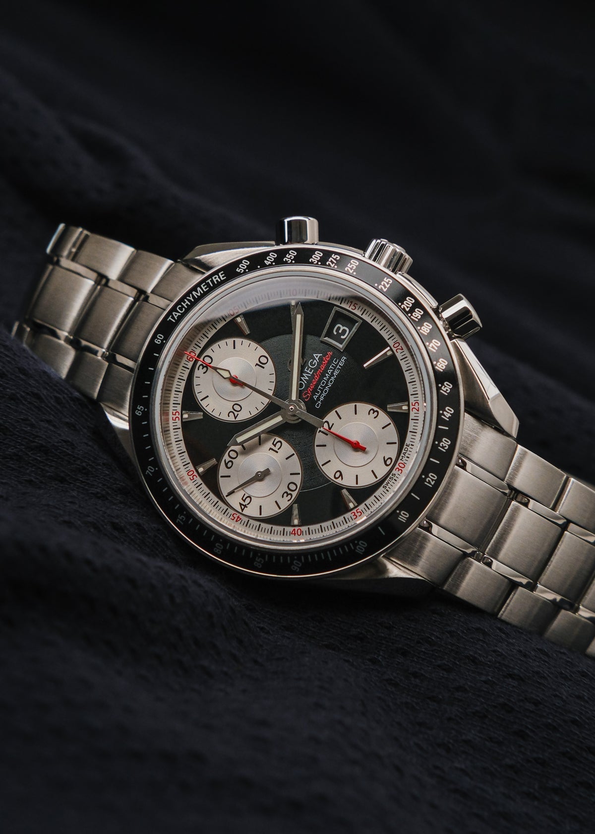 2000s Omega Speedmaster Date