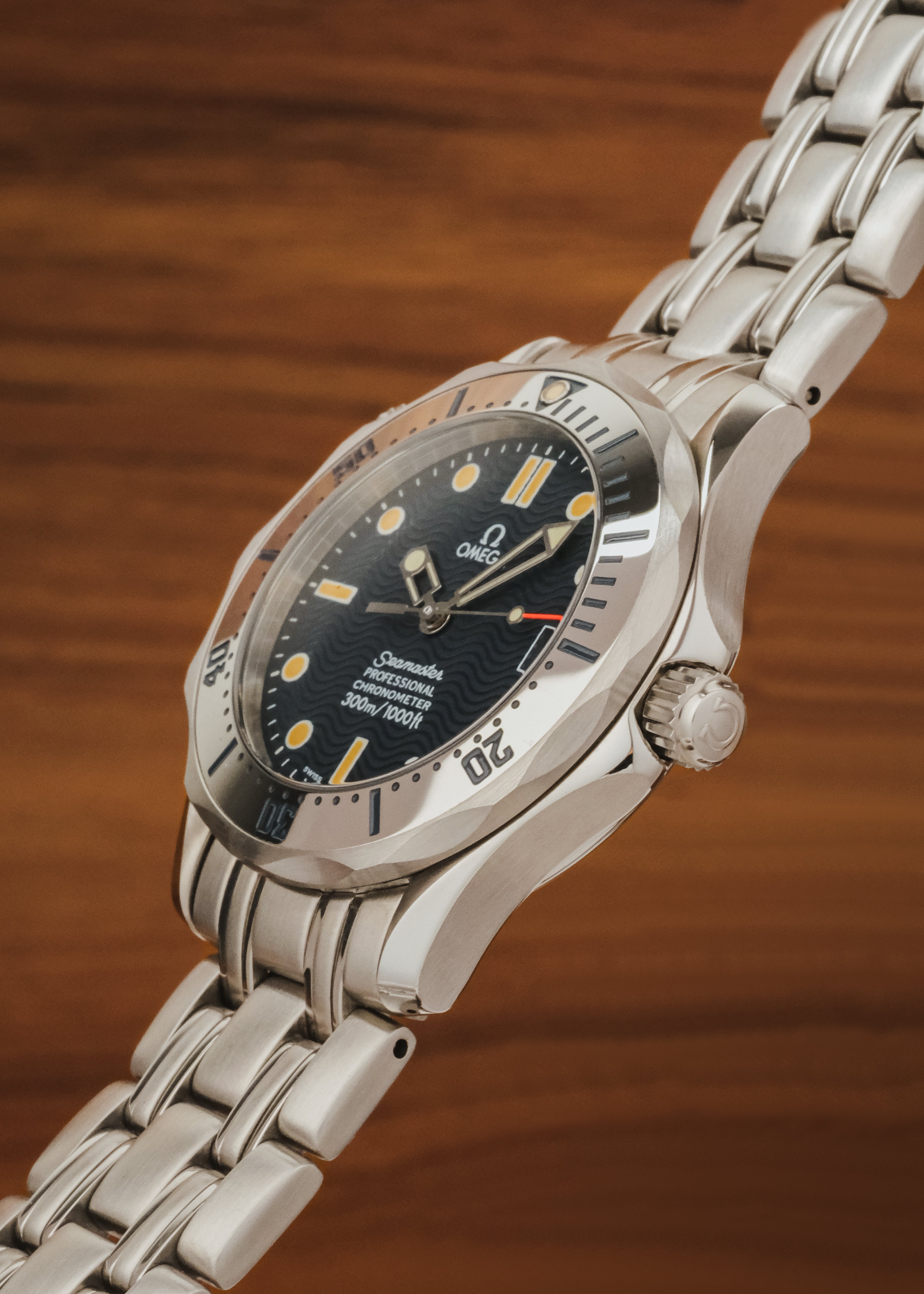 1990s Omega Seamaster (Box & Papers)