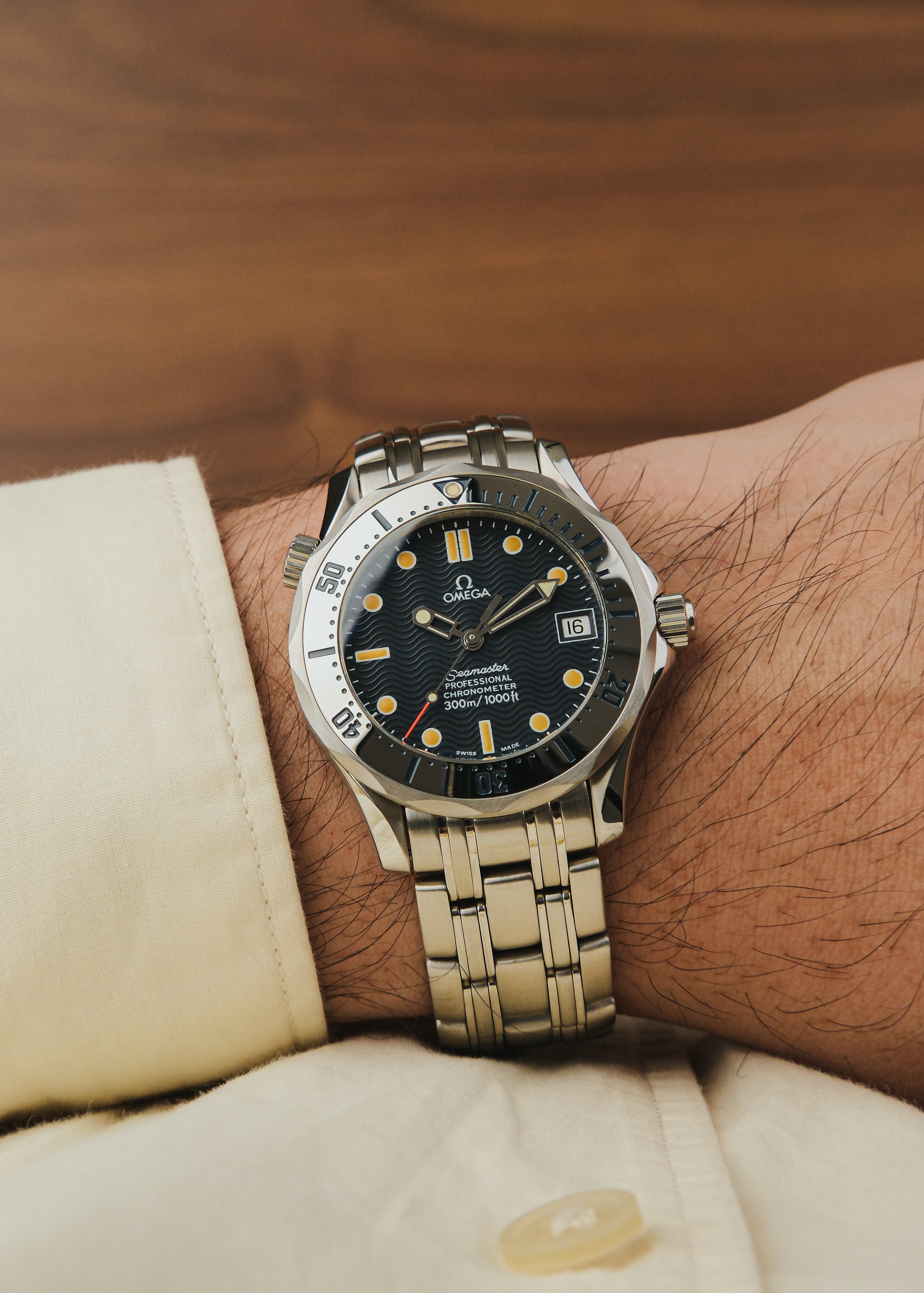 1990s Omega Seamaster (Box & Papers)