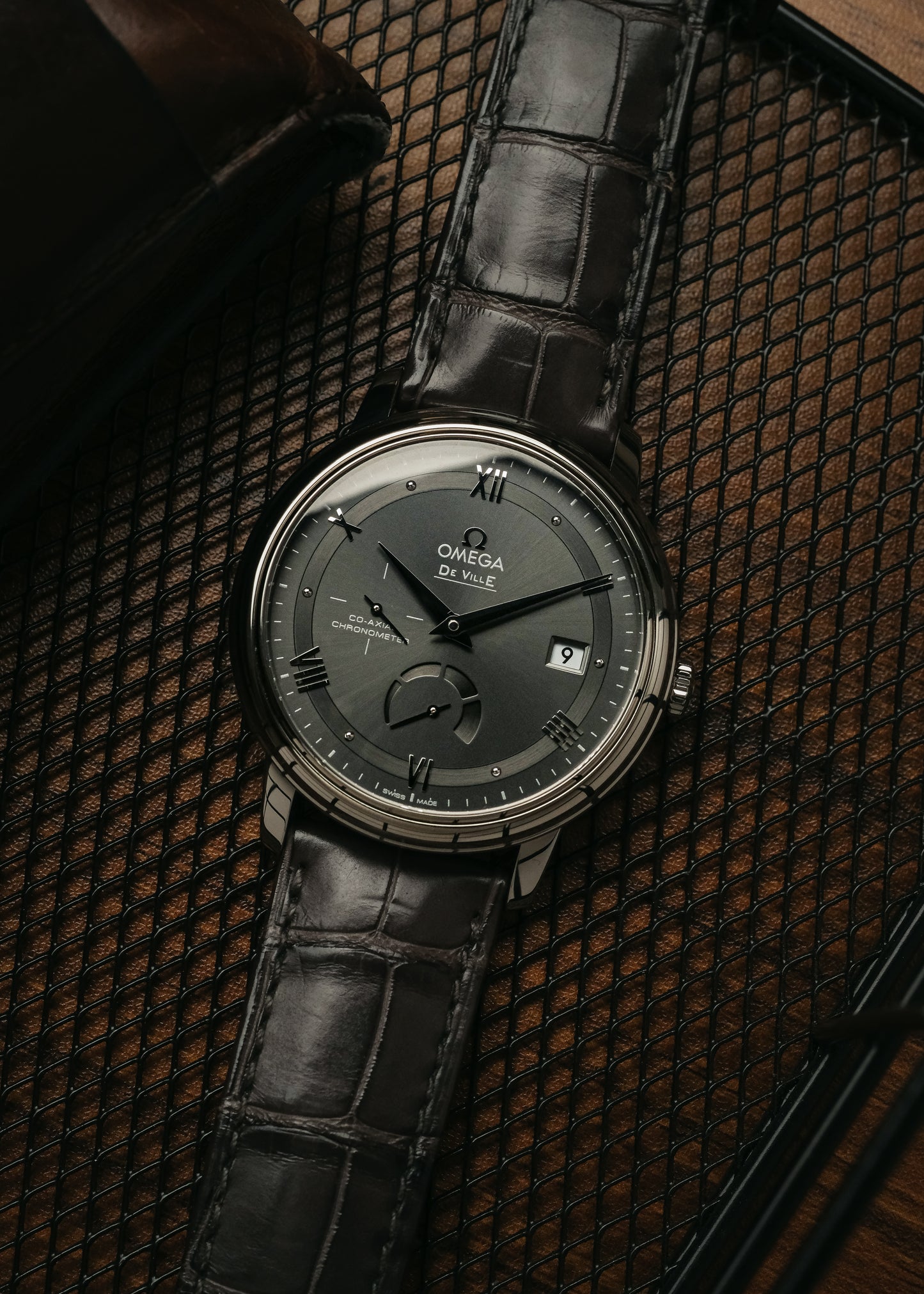 2016 Omega De Ville Prestige (Box & Papers)