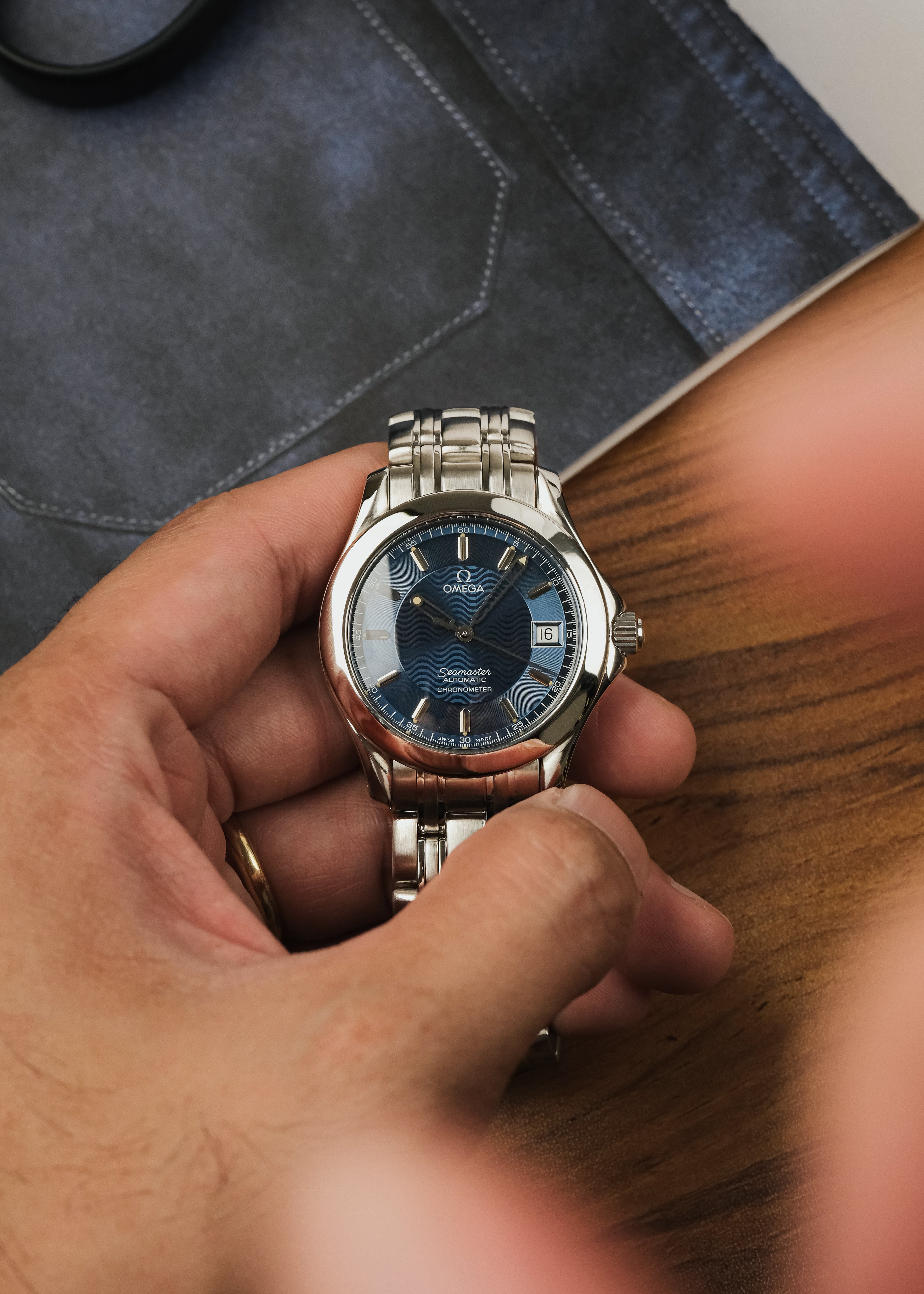 2000s Omega Seamaster (Box)