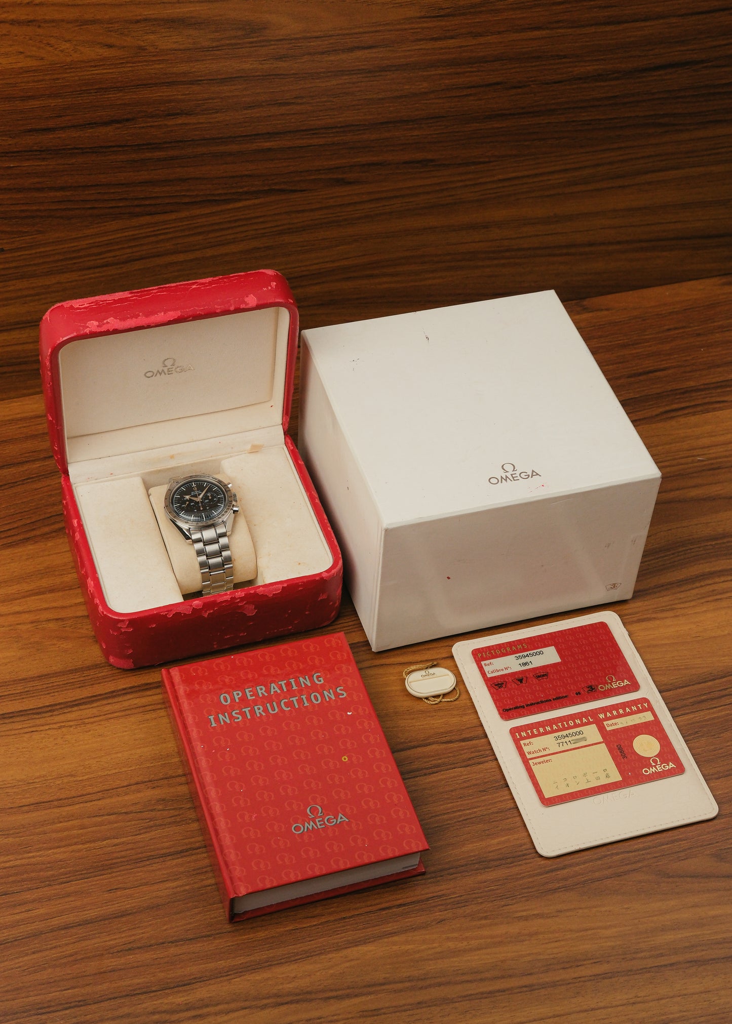 Omega Speedmaster "Broad Arrow" (Box & Papers)
