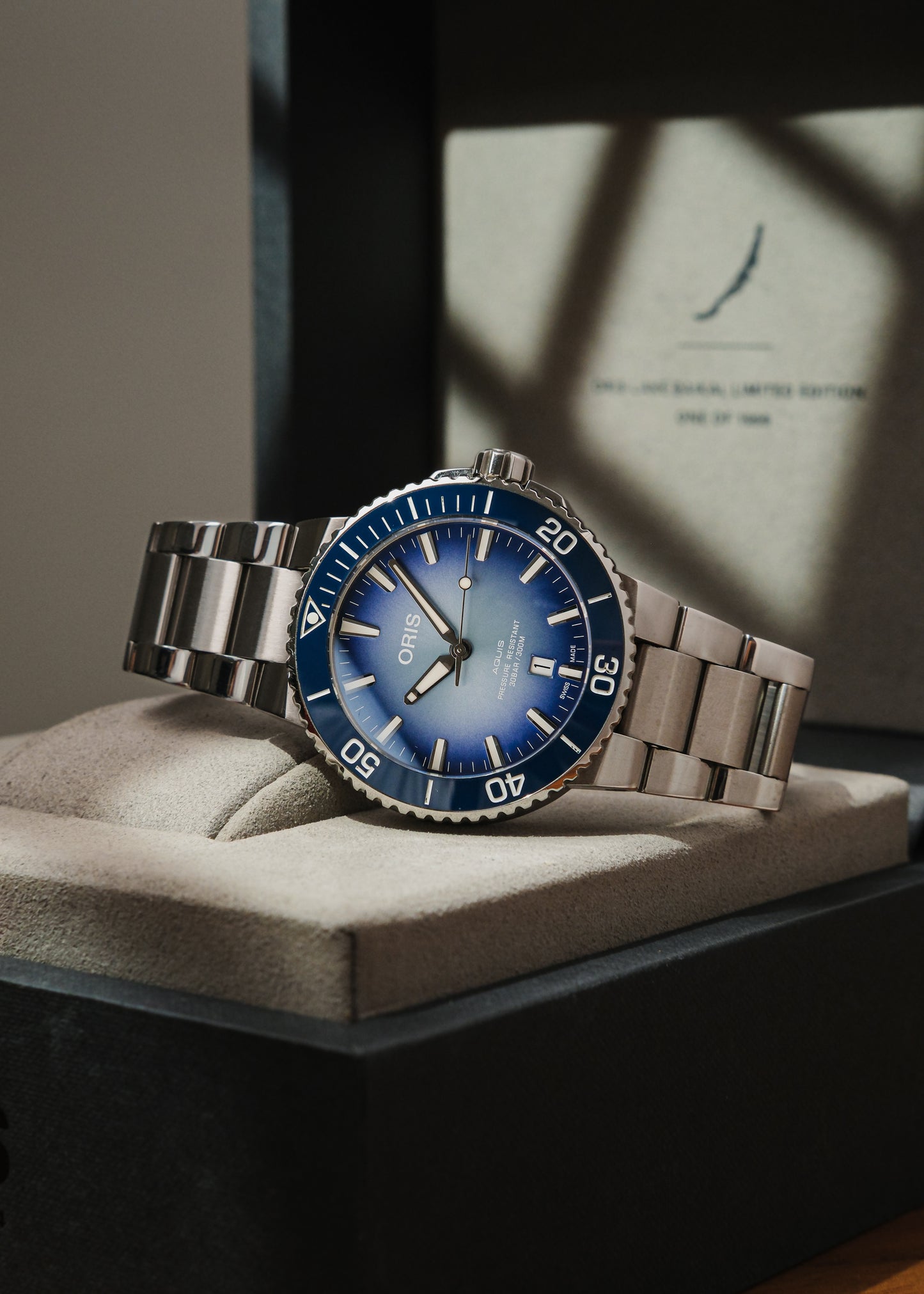 2020 Oris Aquis Lake Baikal Limited Edition (Box & Papers)