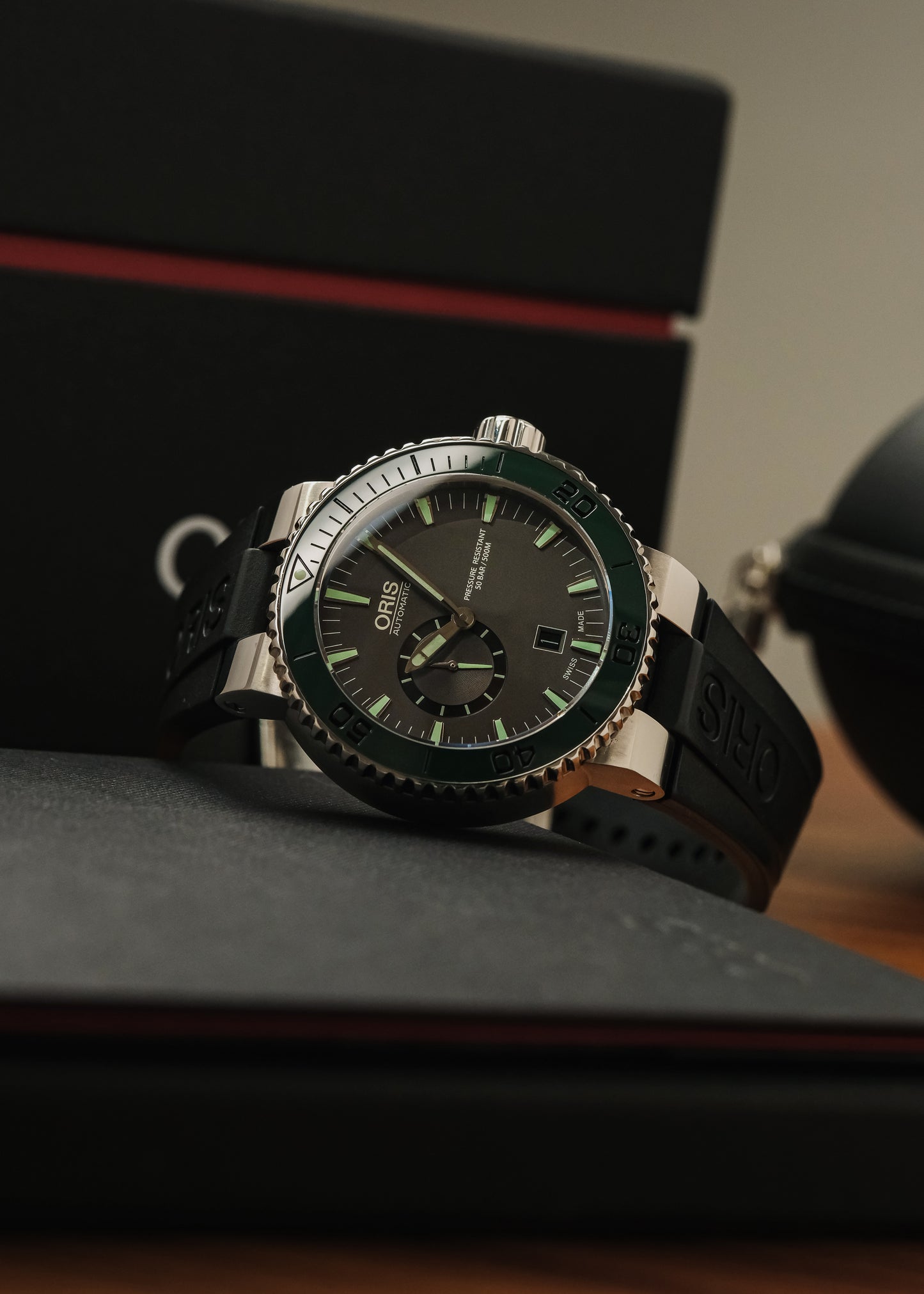 Oris Aquis (Box & Papers)