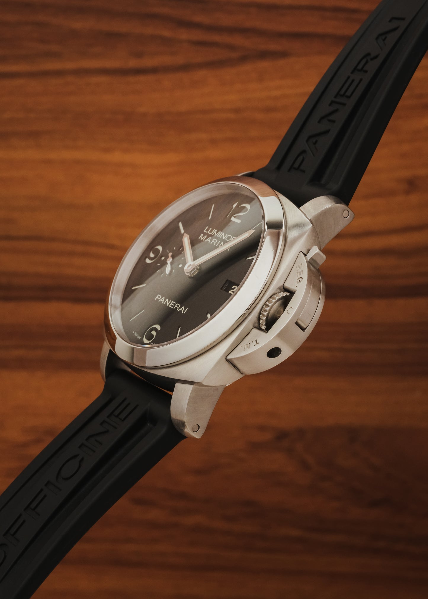 2011 Panerai Luminor Marina (Box & Papers)