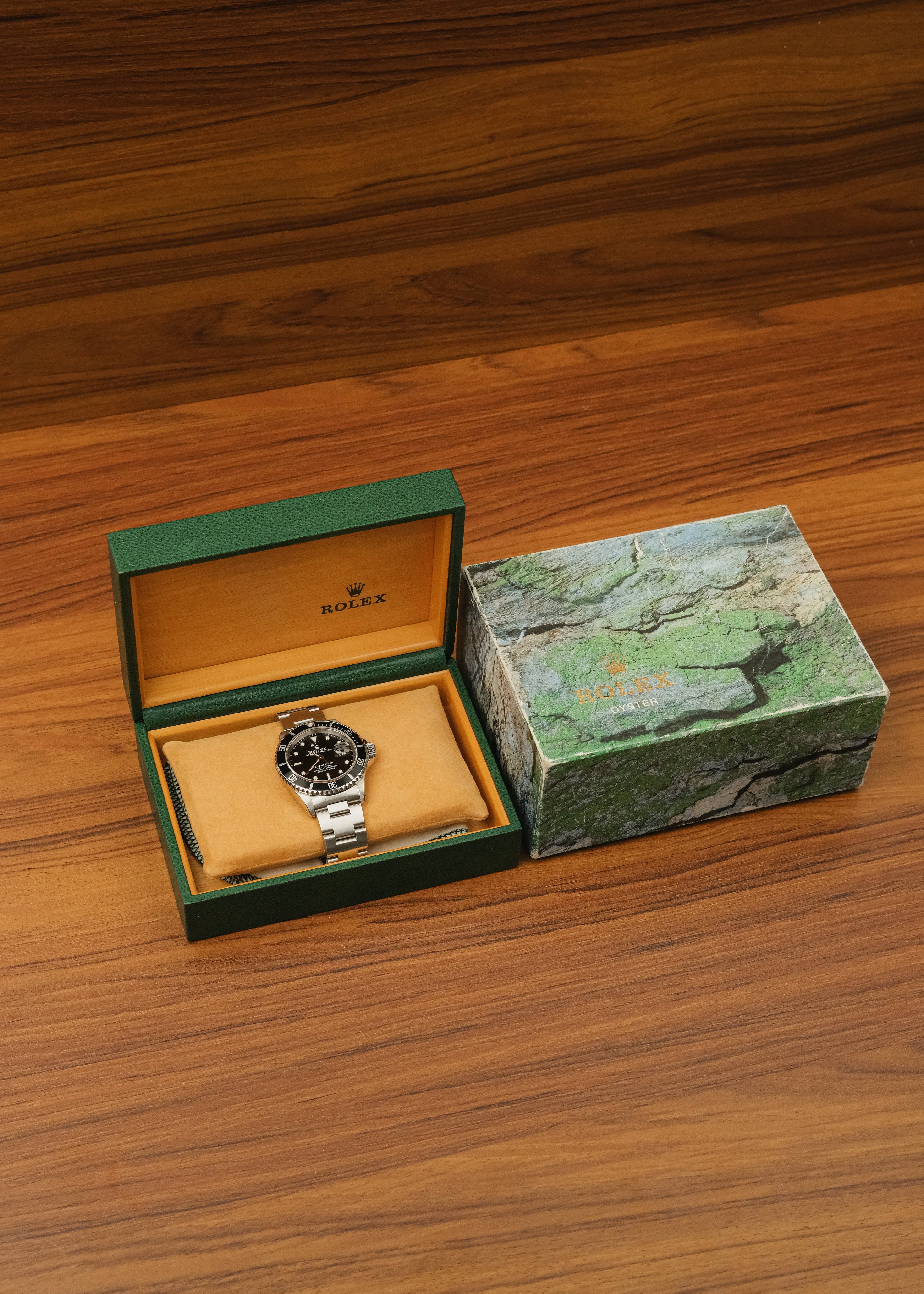1999 Rolex Submariner "Swiss Only Dial" (Box)