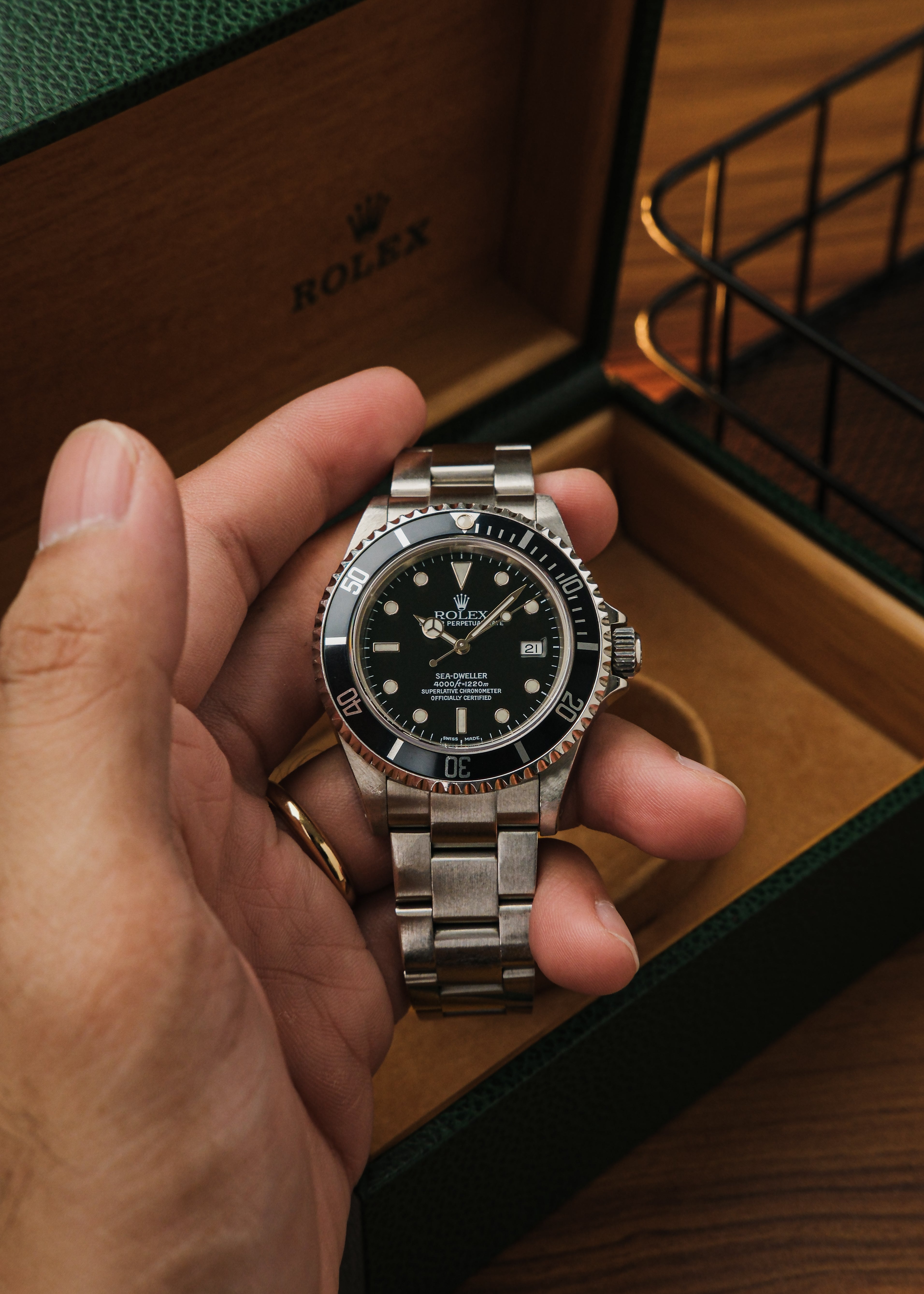 2002 Rolex Sea-Dweller (Box & Papers)