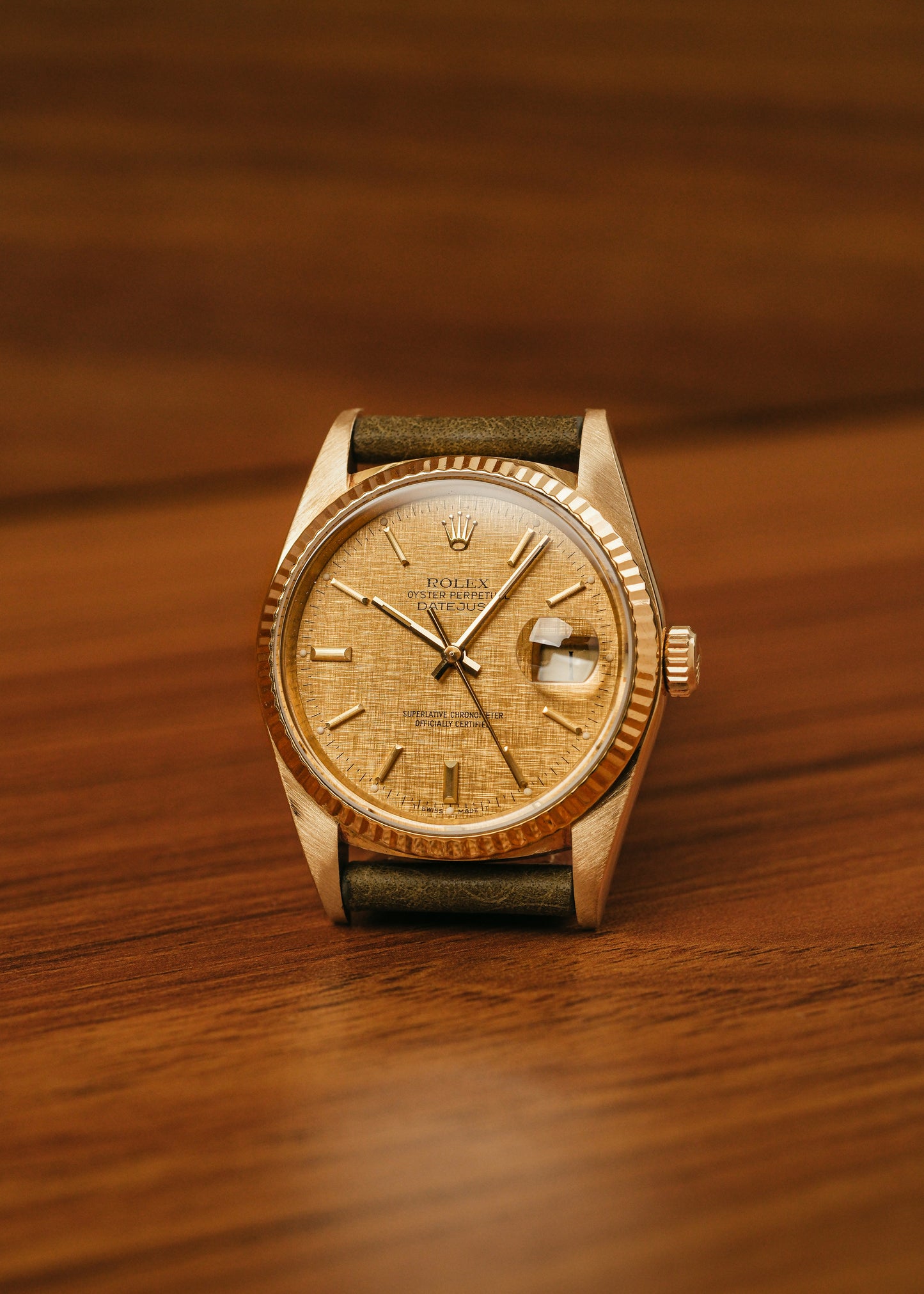 1987 Rolex Datejust 18K Gold "Linen Dial" (Box)