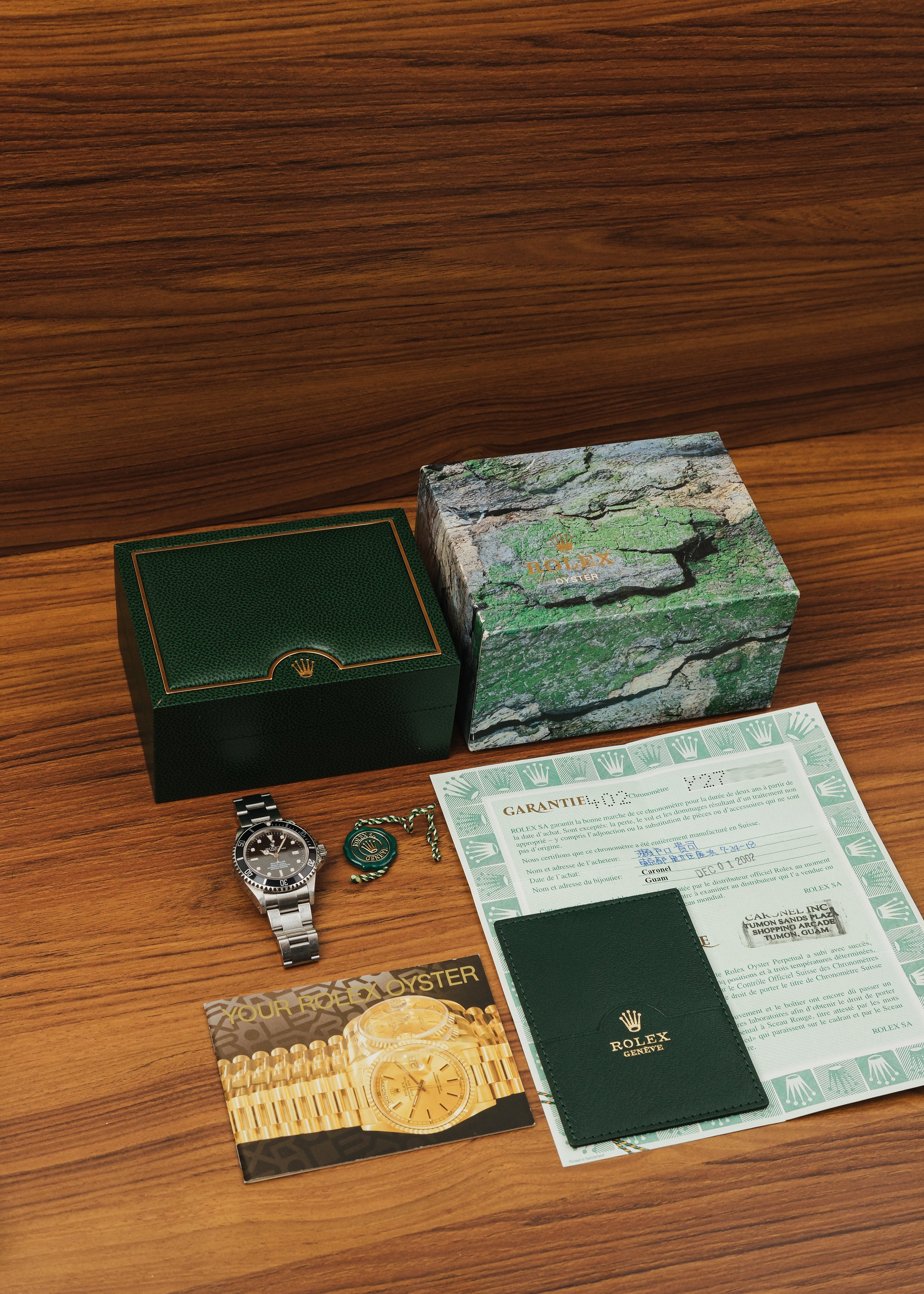 2002 Rolex Sea-Dweller (Box & Papers)