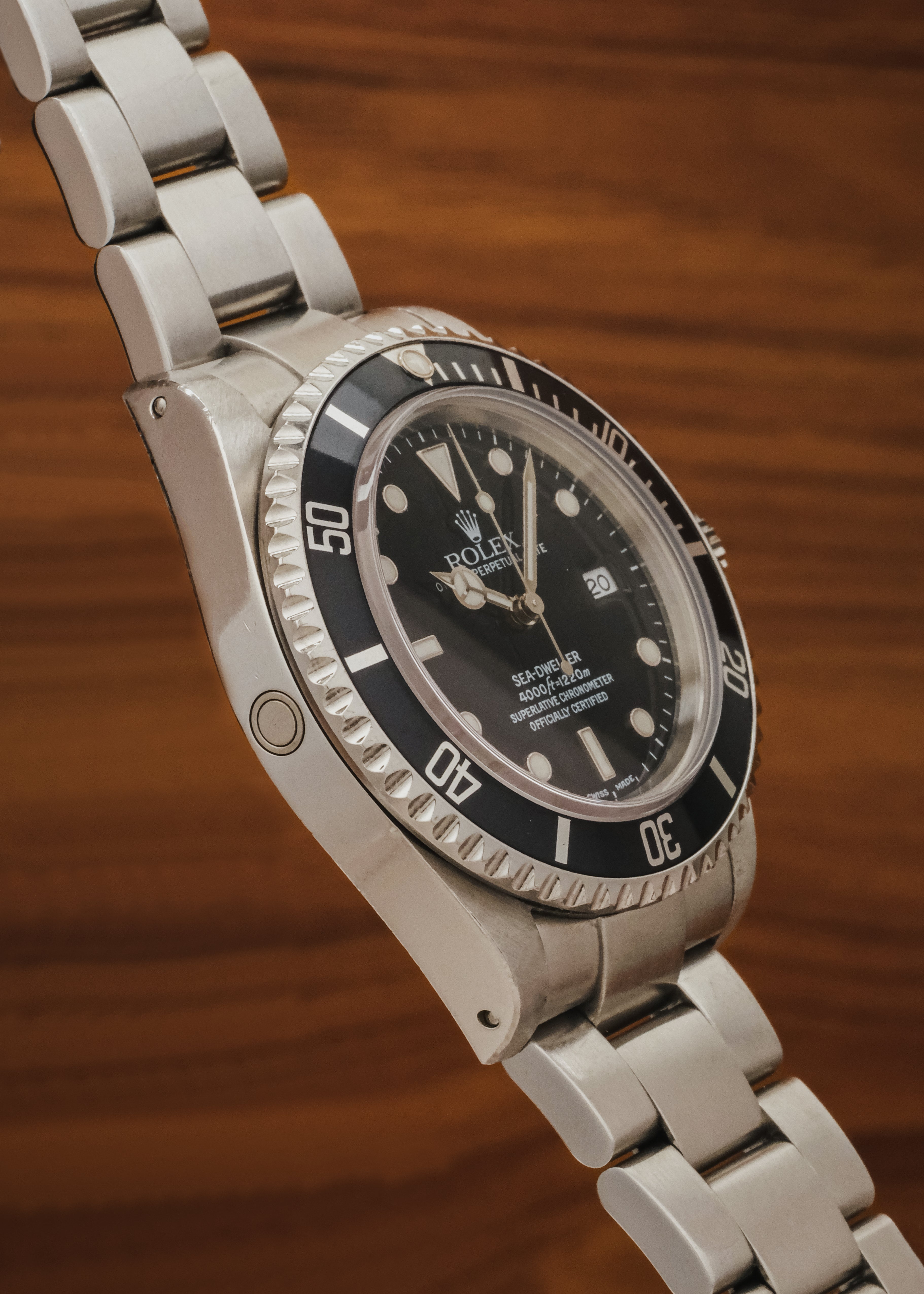2002 Rolex Sea-Dweller (Box & Papers)