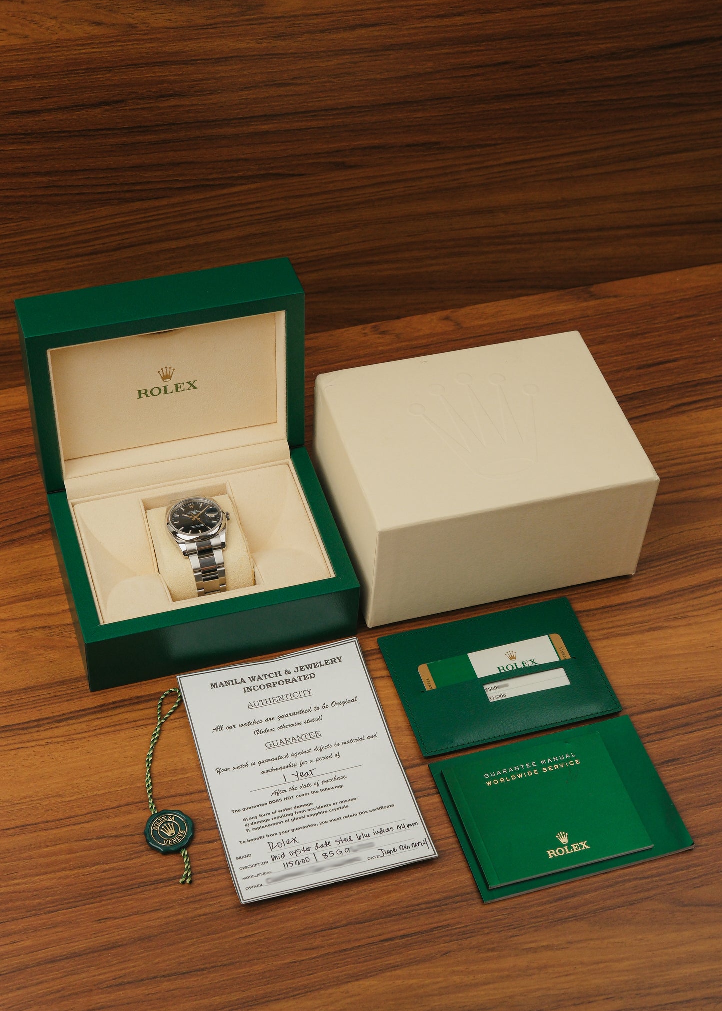 Rolex Oyster Perpetual Date (Box & Papers)