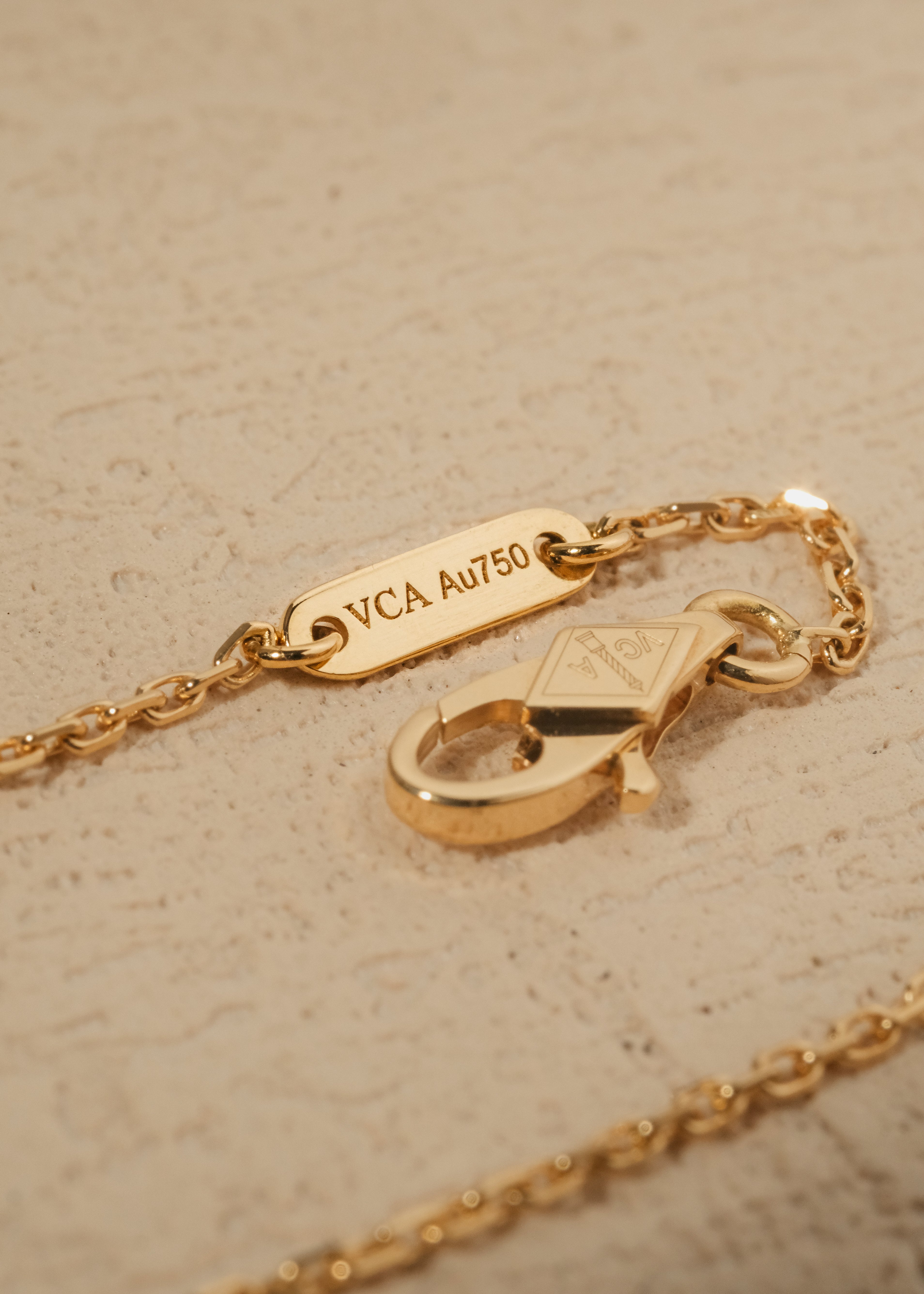2024 Van Cleef & Arpels Sweet Alhambra Pendant (Box & Papers)