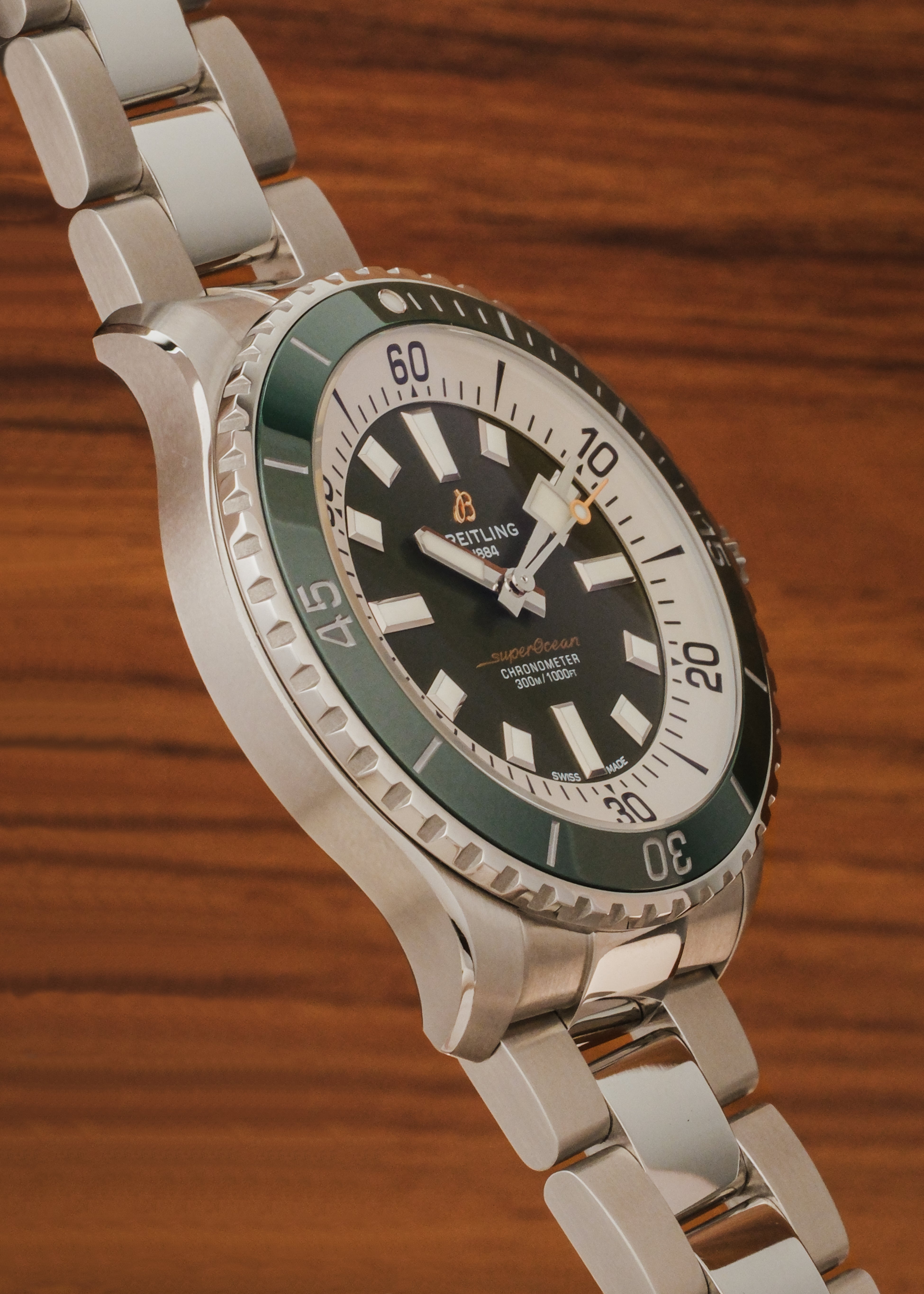 Breitling Superocean 44 (Box & Papers)