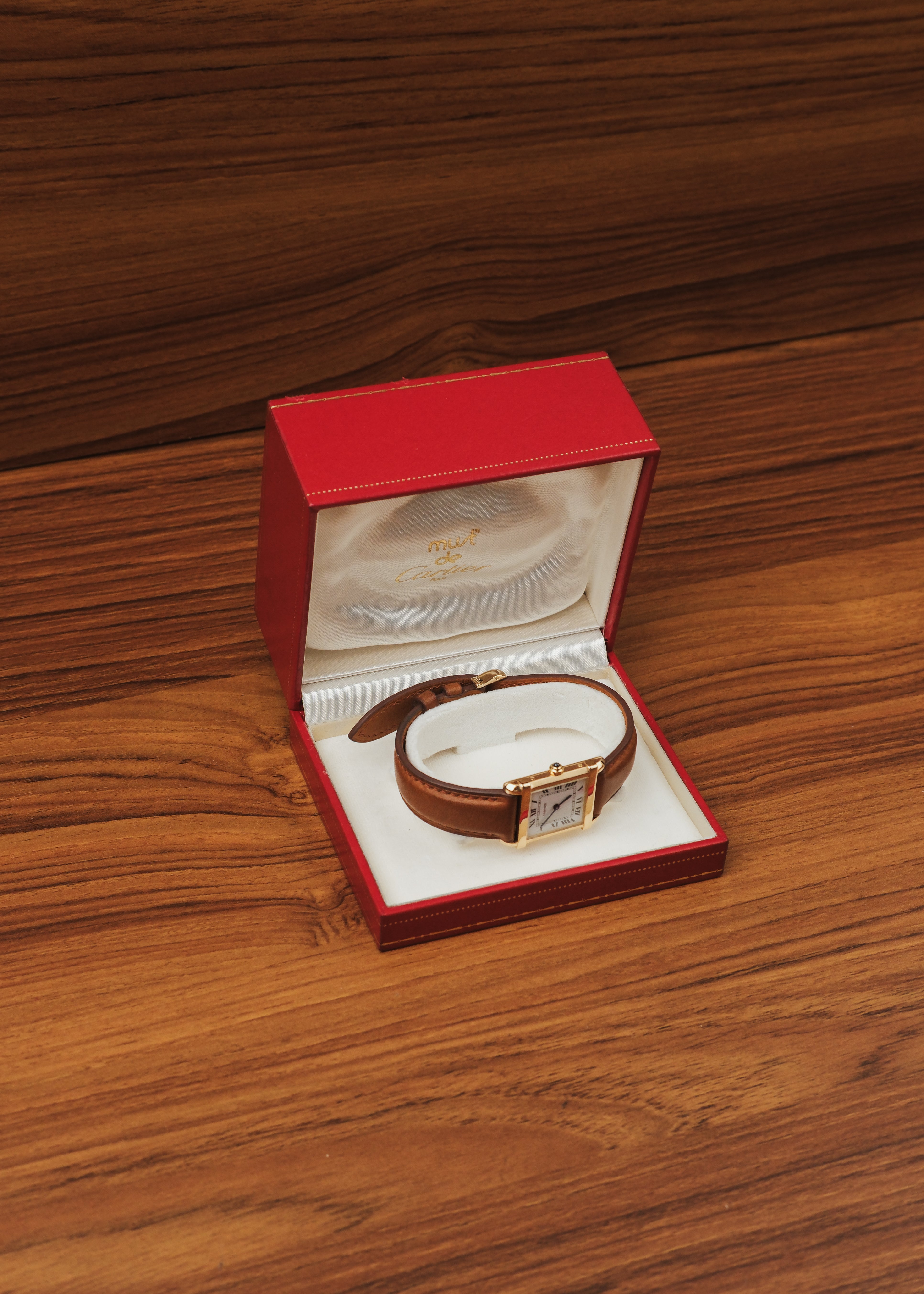 1990s Cartier Tank Chinoise 18K Gold (Box)