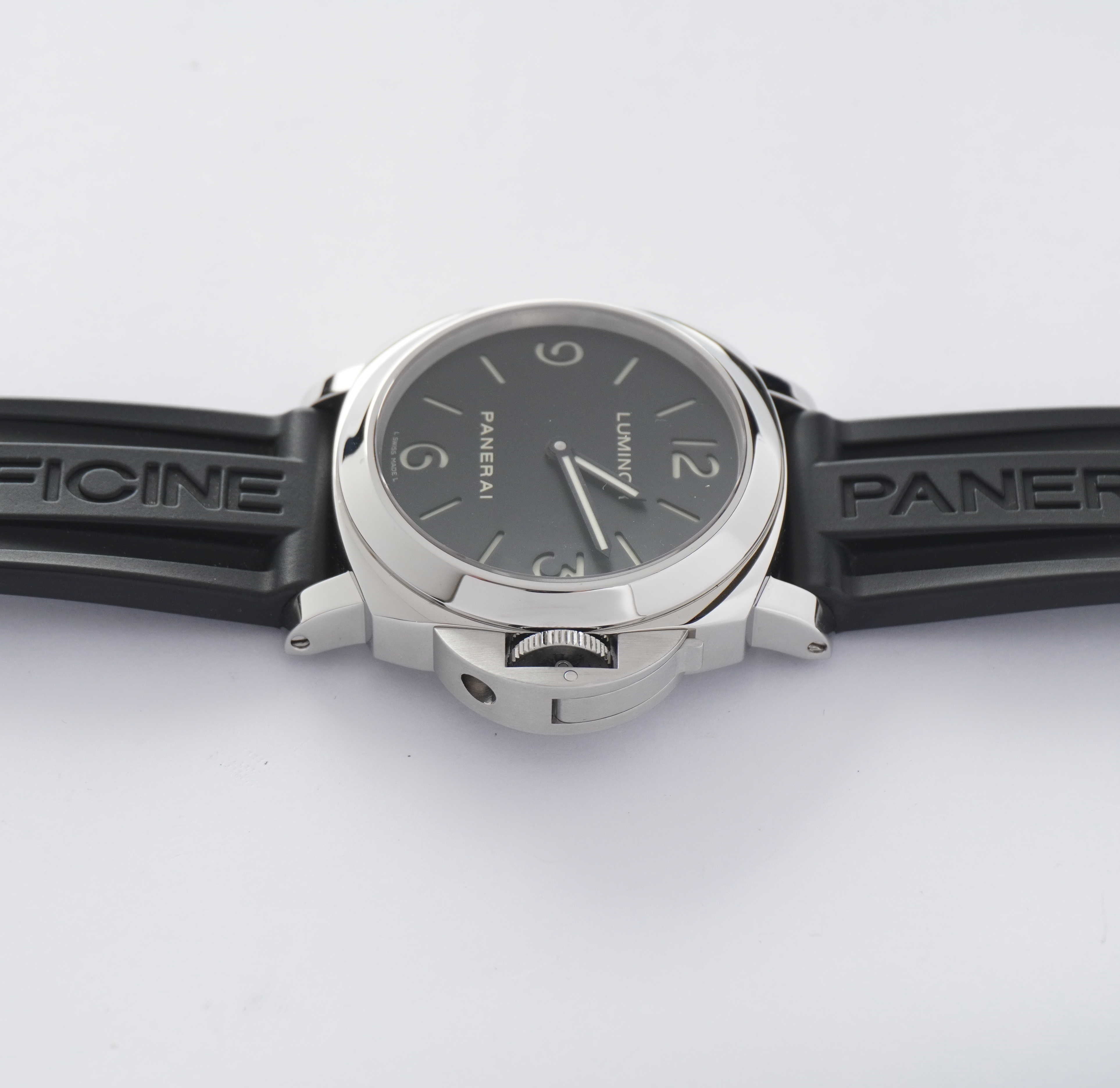 Panerai Luminor Base (Card)