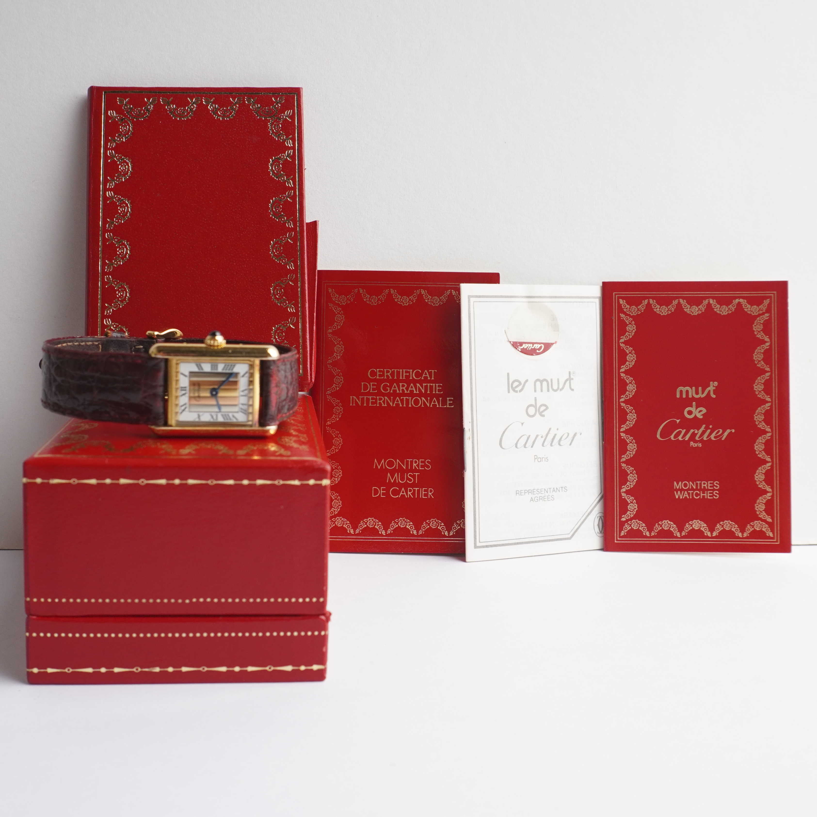 Must de Cartier Tank (Box / Certificate / Booklet)