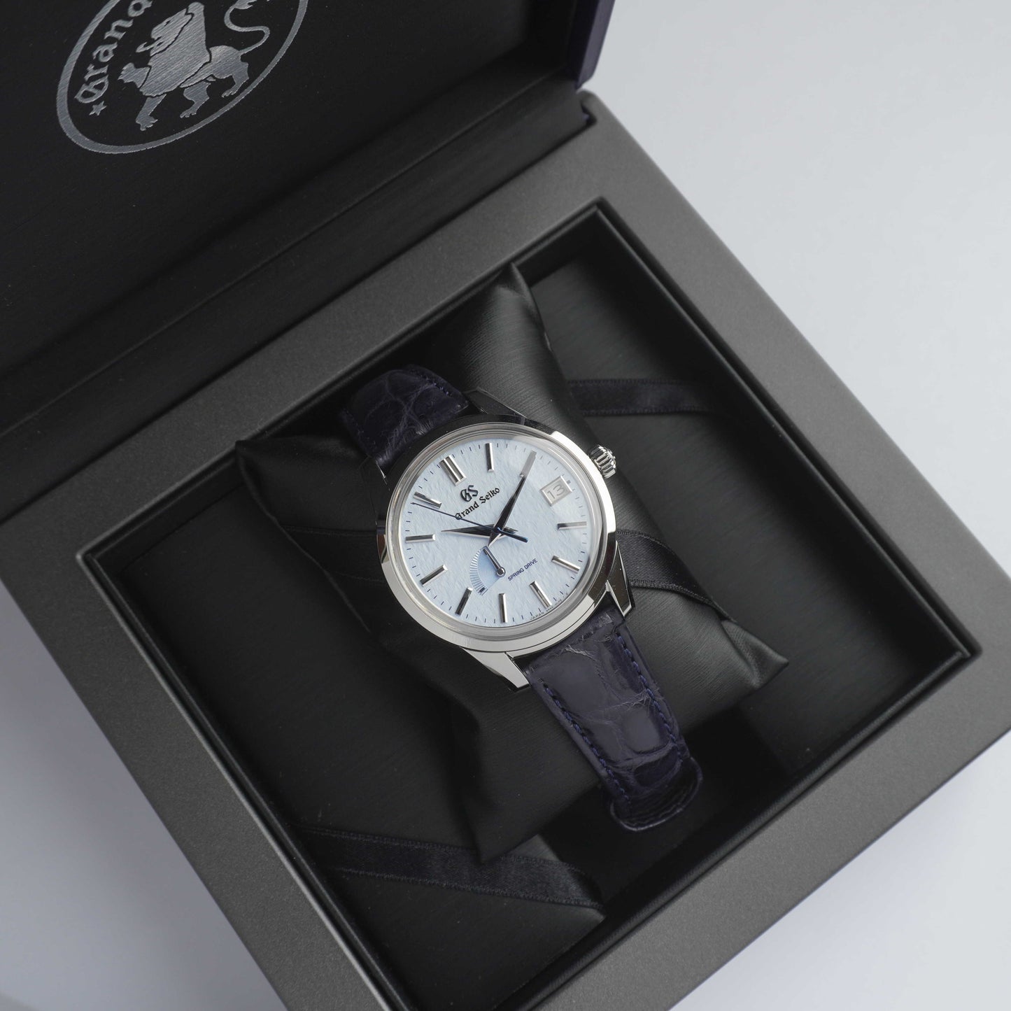 2023 Grand Seiko Elegance "Blue Snowflake" (Full Set)