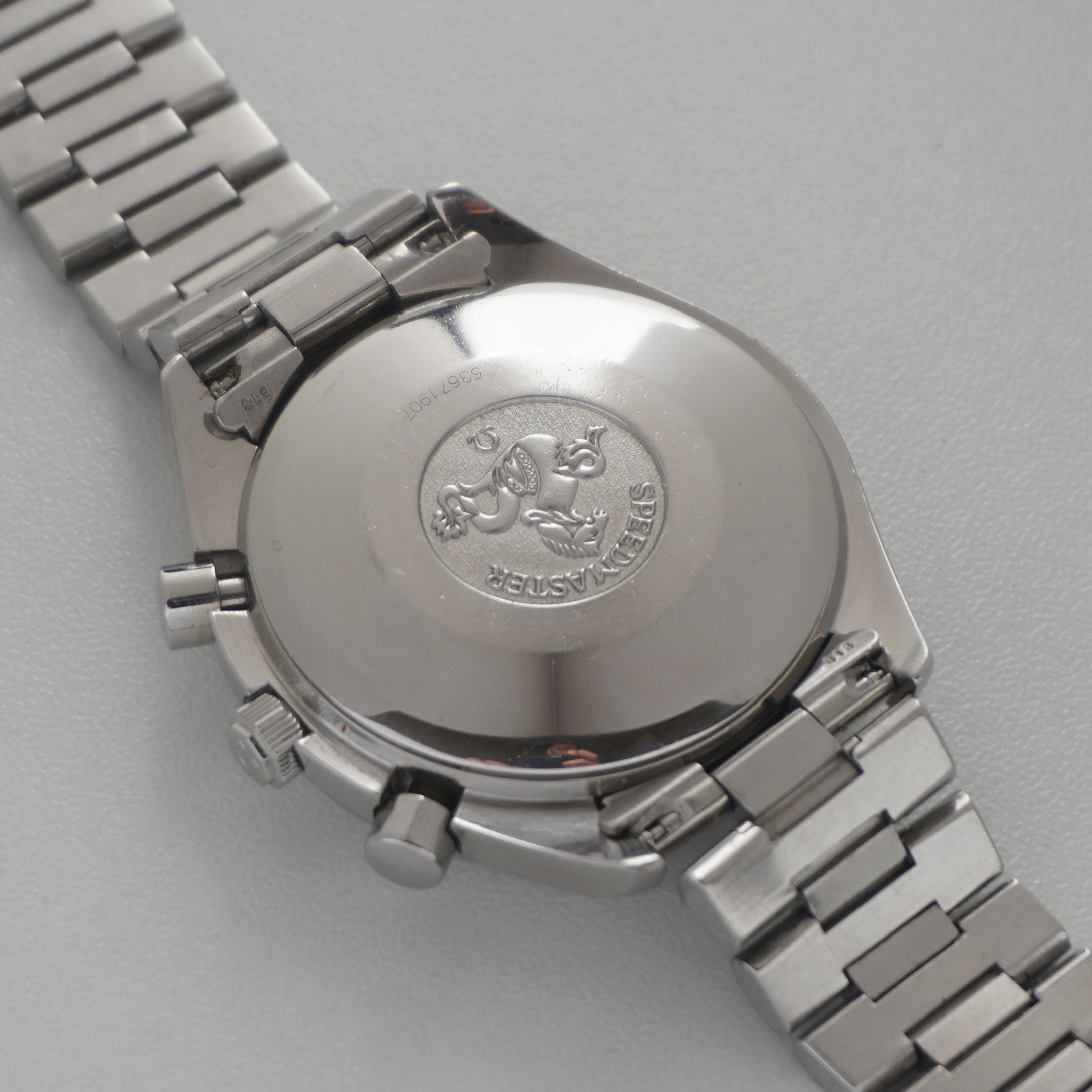 Omega Speedmaster "Reverse Panda"