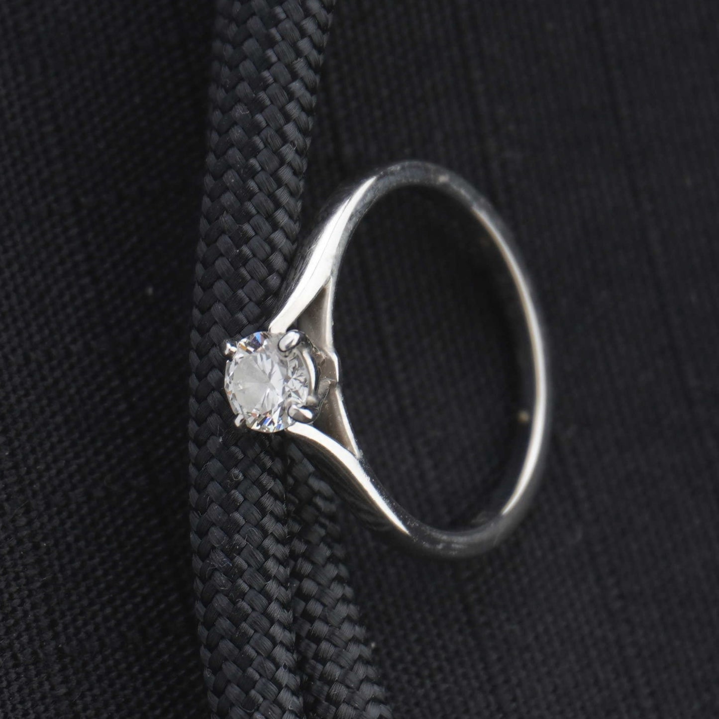 Cartier 1895 Solitaire Ring