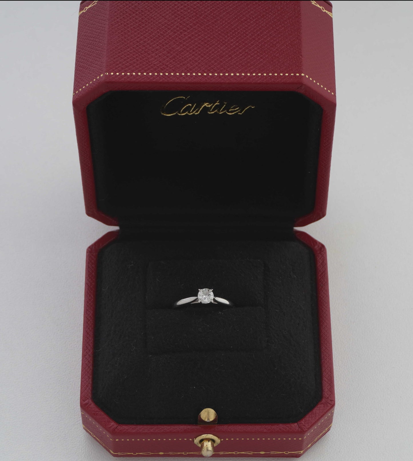 Cartier 1895 Solitaire Ring