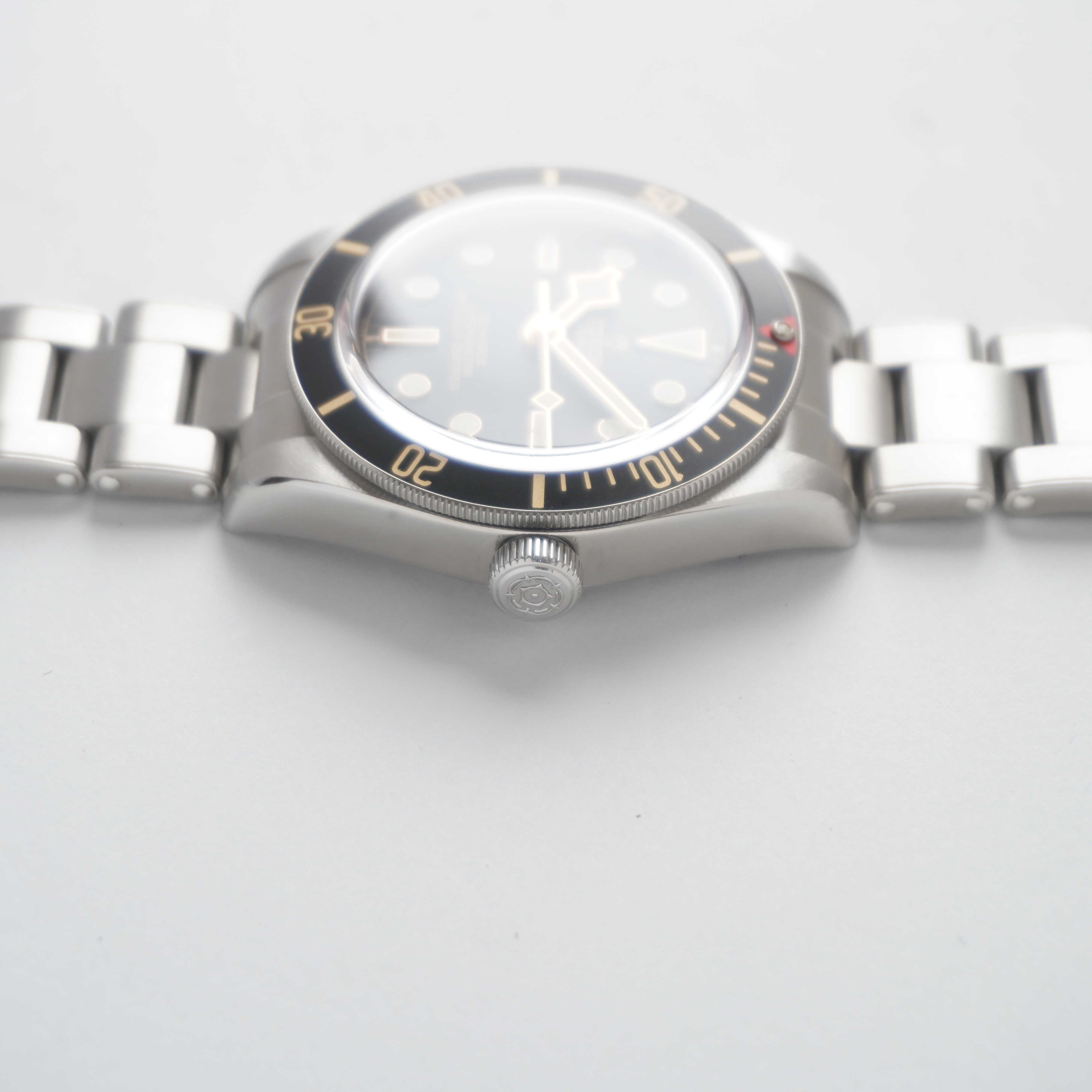 Tudor Black Bay 58 (Boxes / Card / Manual)