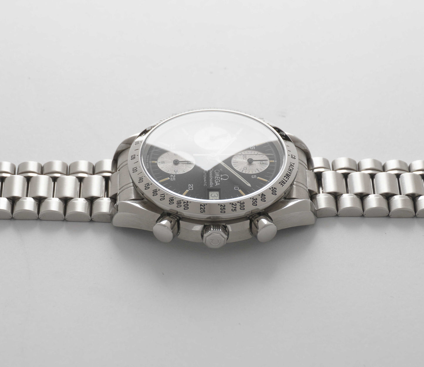 Omega Speedmaster "Reverse Panda"