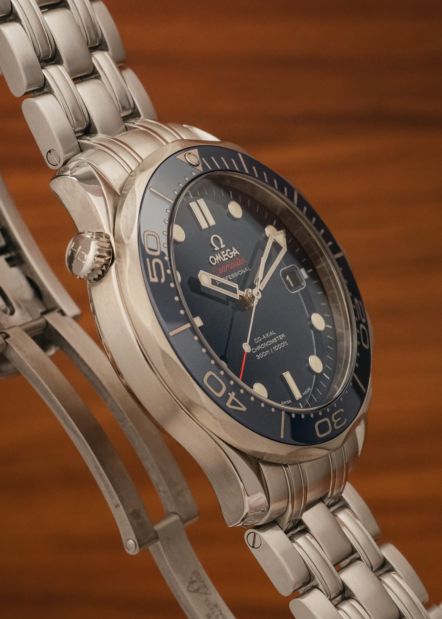 2000s Omega Seamaster Diver 300M (Box & Papers)