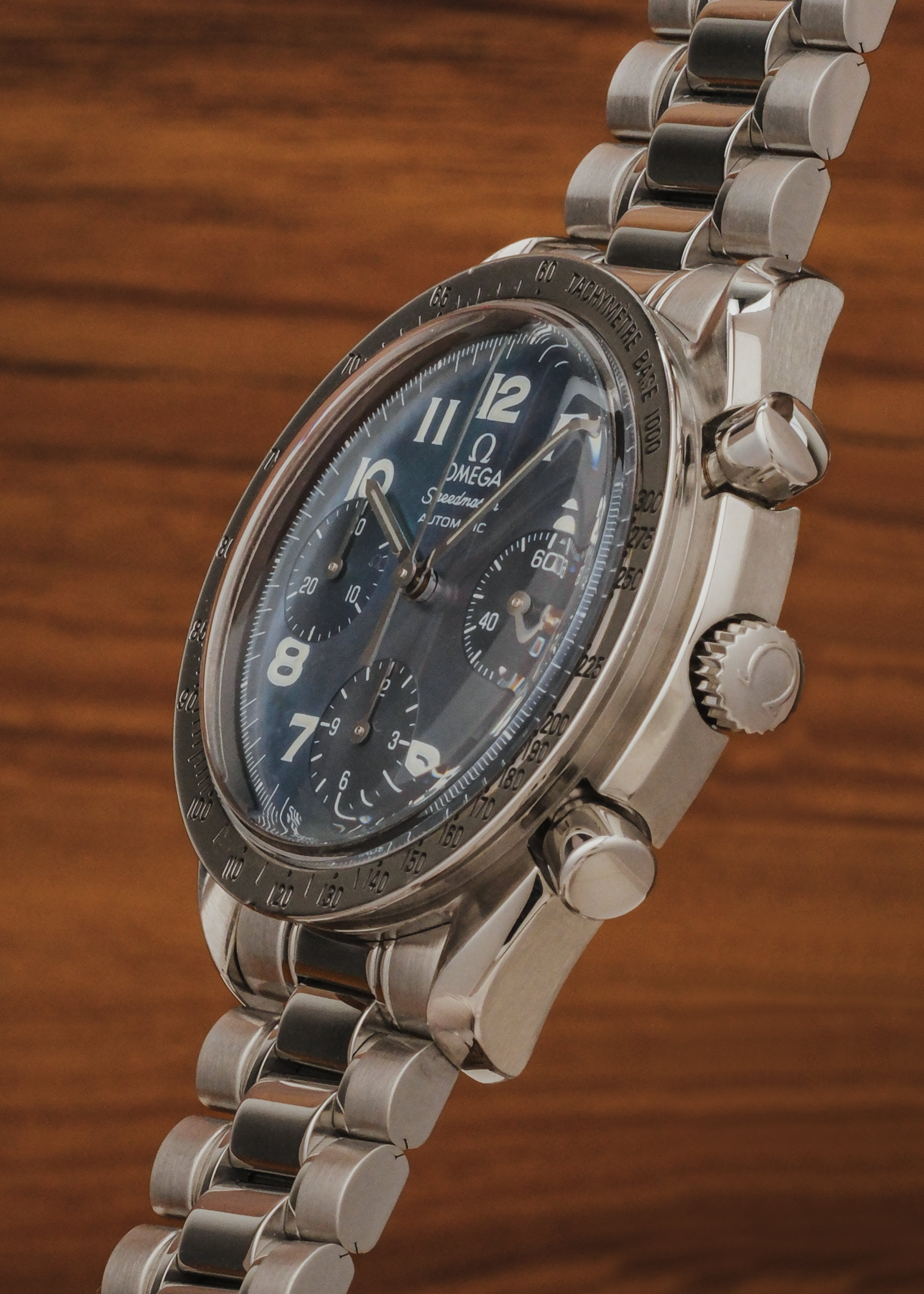 2000s Omega Speedmaster "Mother of Pearl" (Box)