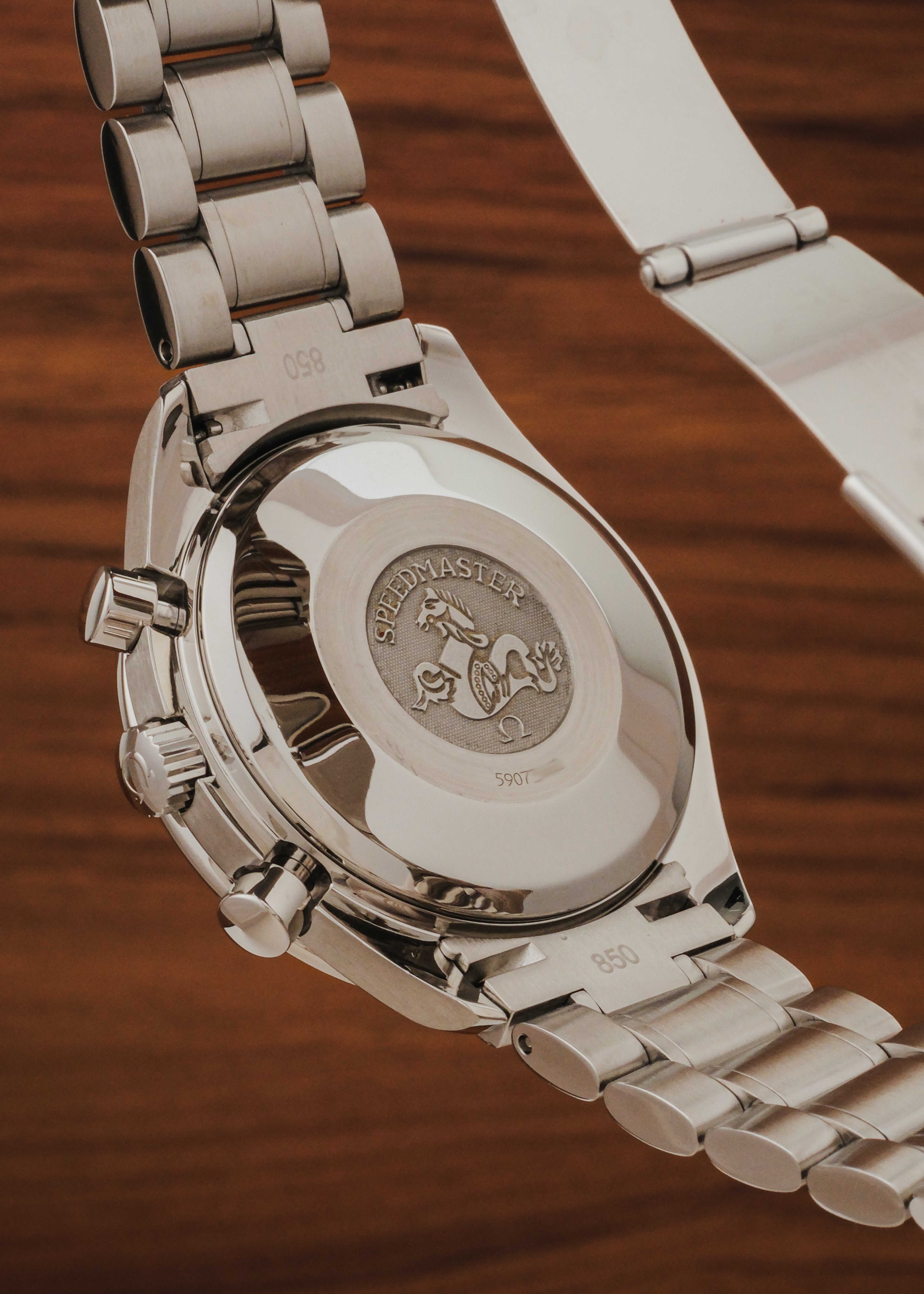 2005 Omega Speedmaster Date (Box & Papers)