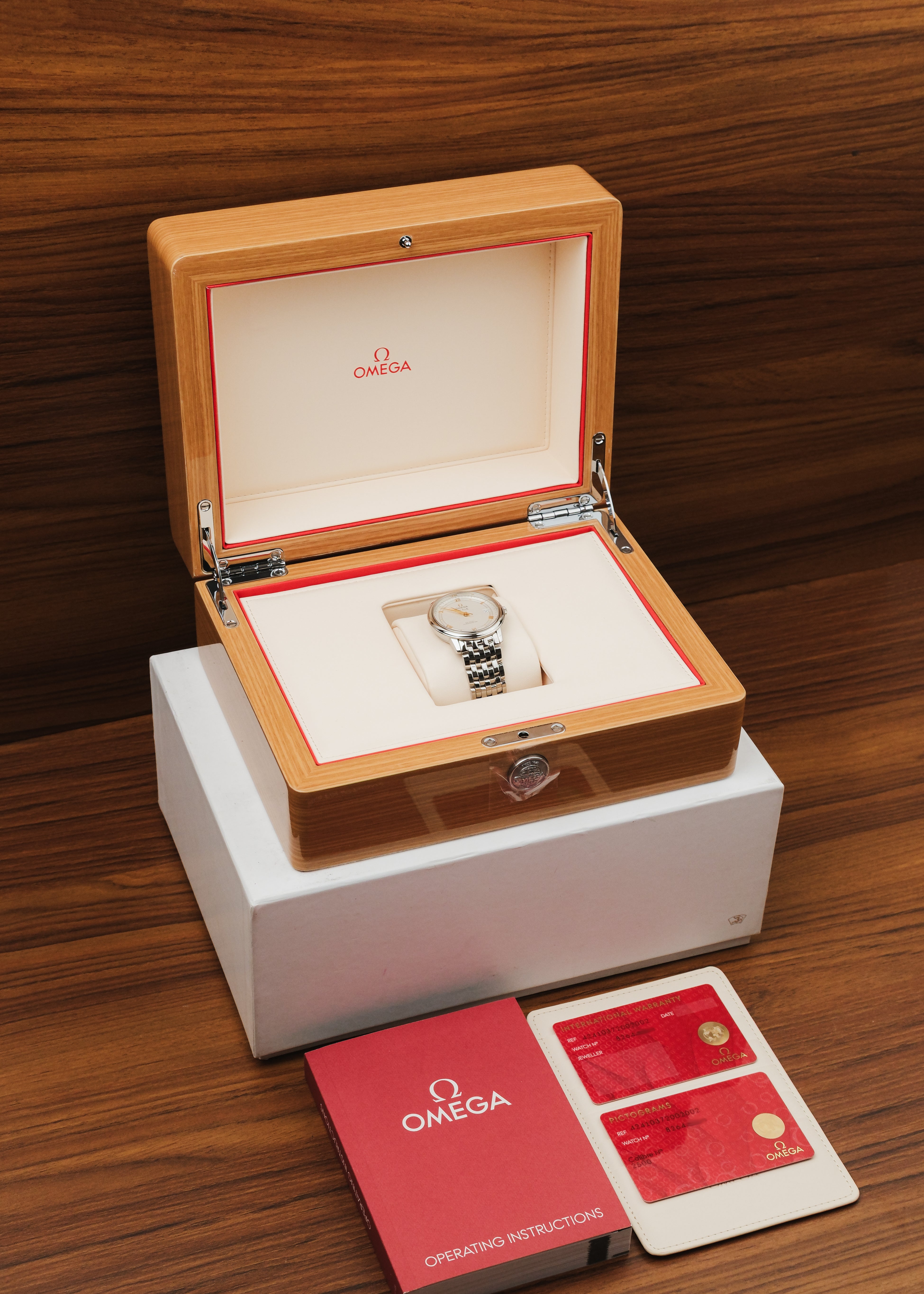 2000s Omega De Ville Prestige (Box & Papers)
