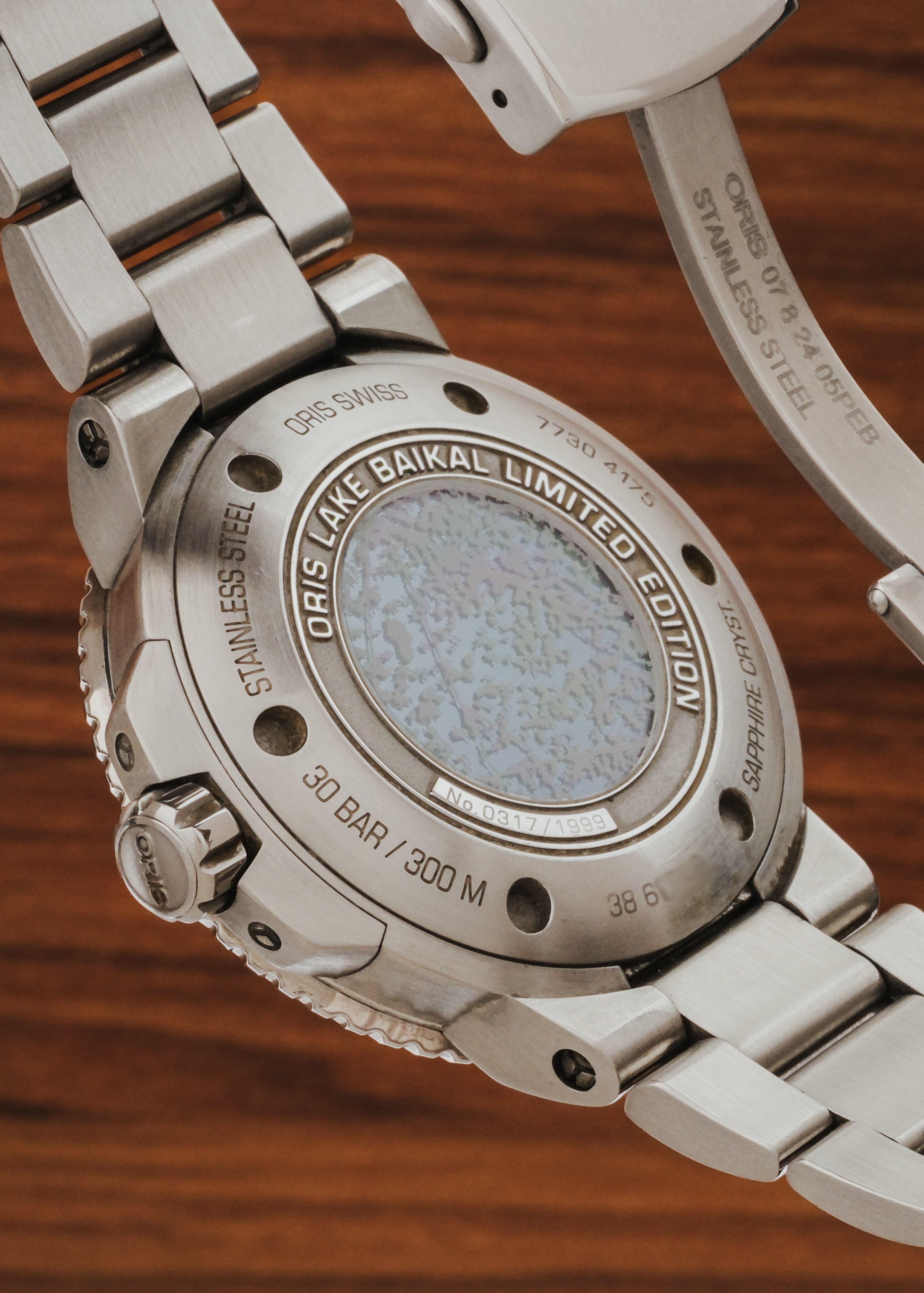 2020 Oris Aquis Lake Baikal Limited Edition (Box & Papers)