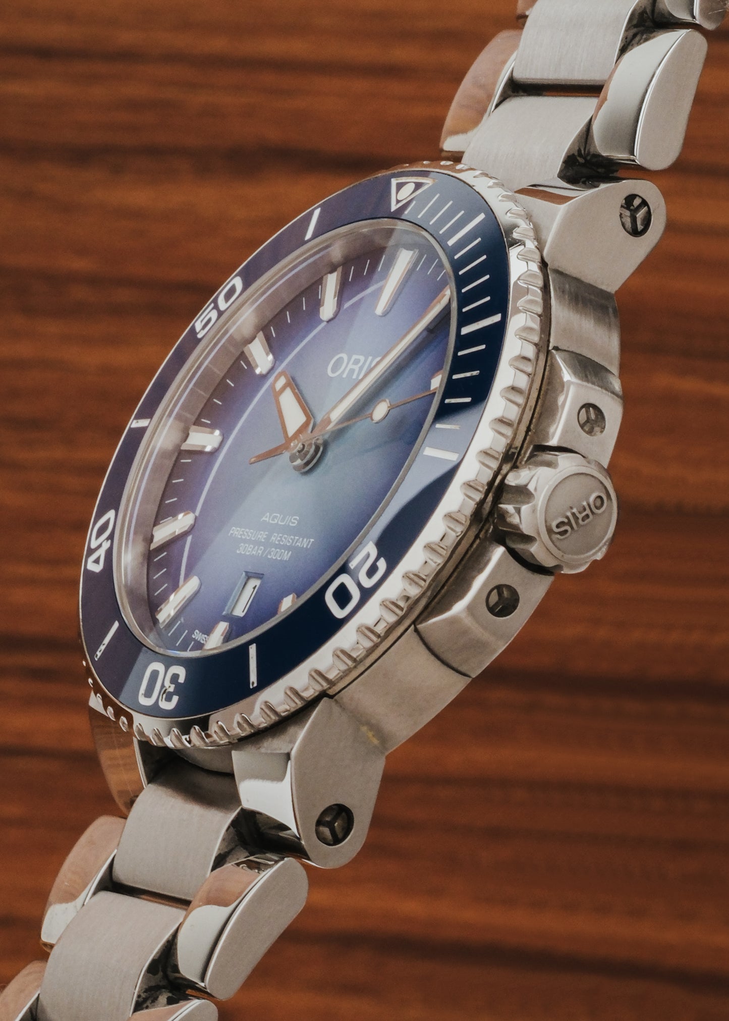 2020 Oris Aquis Lake Baikal Limited Edition (Box & Papers)