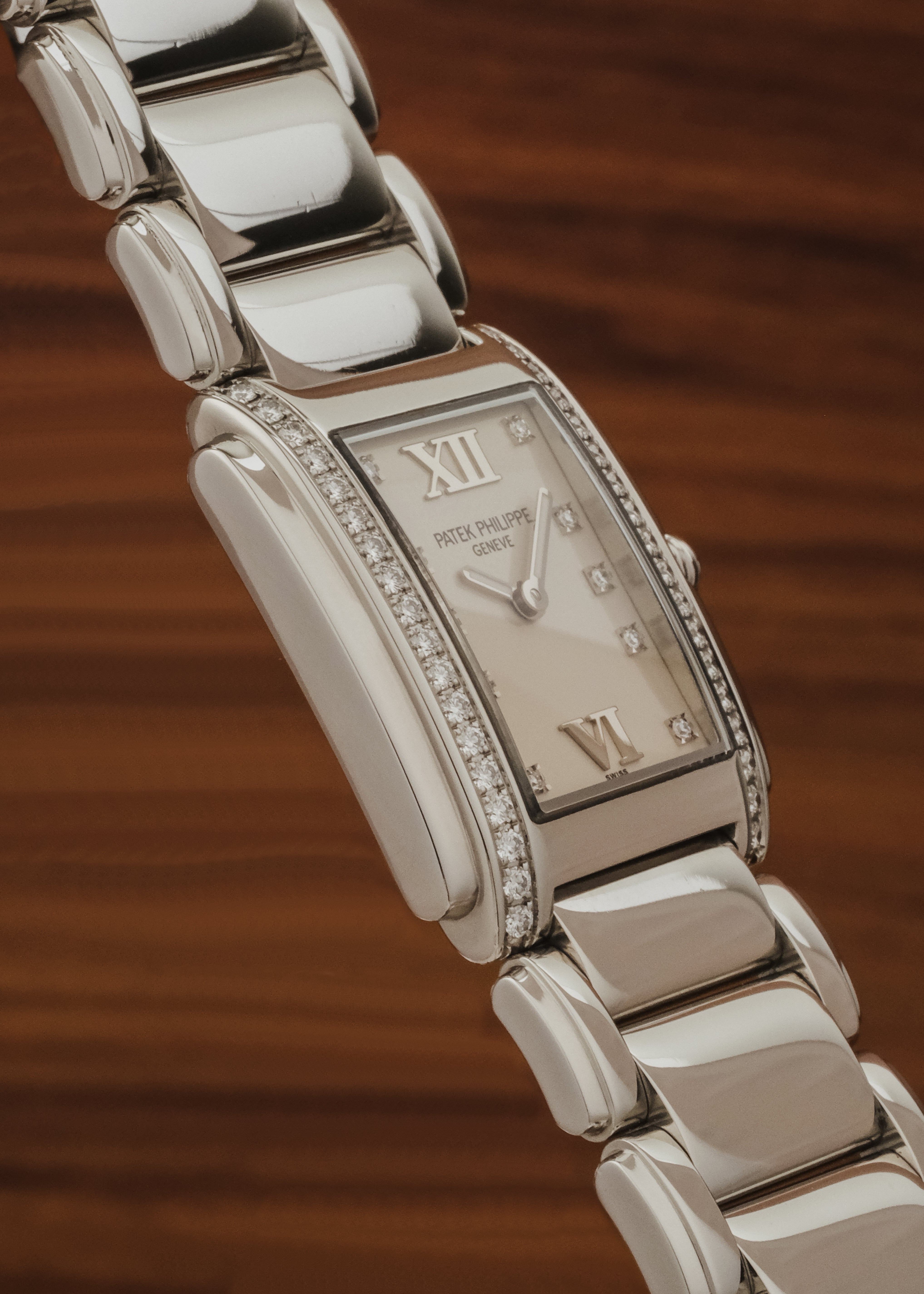 2010 Patek Philippe Twenty~4 (Papers)
