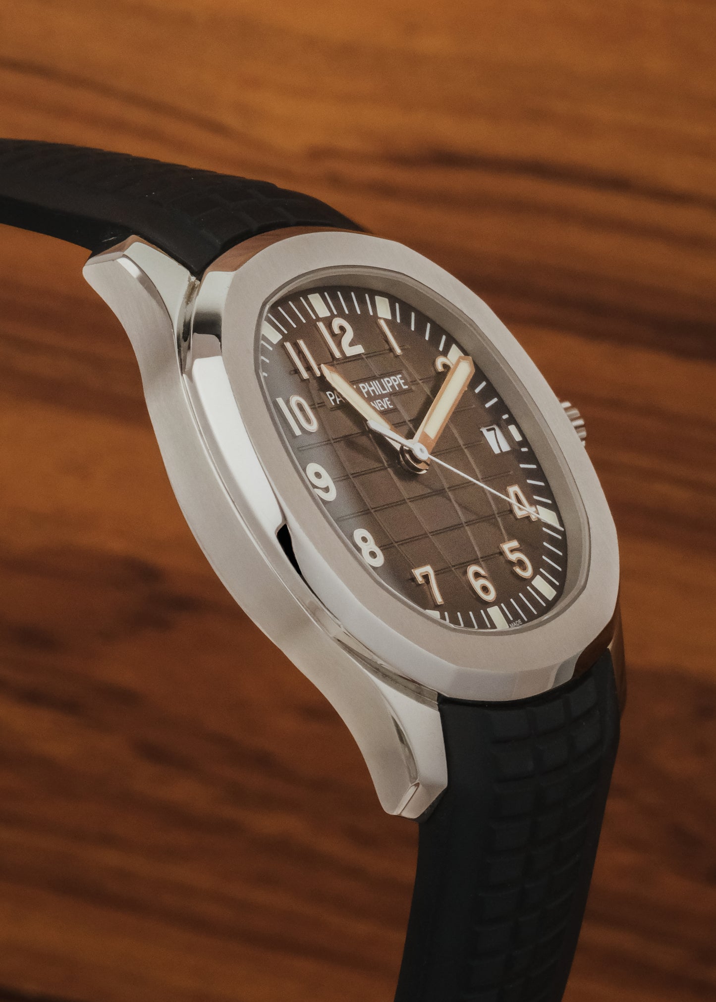 2010 Patek Philippe Aquanaut (Box & Papers)