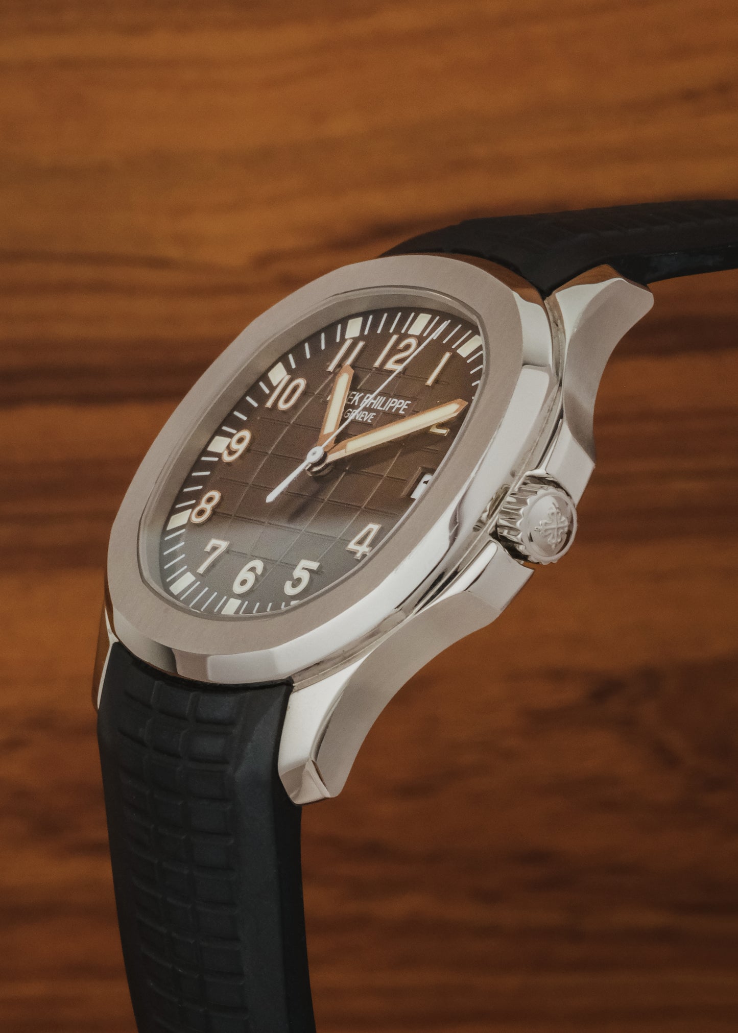 2010 Patek Philippe Aquanaut (Box & Papers)