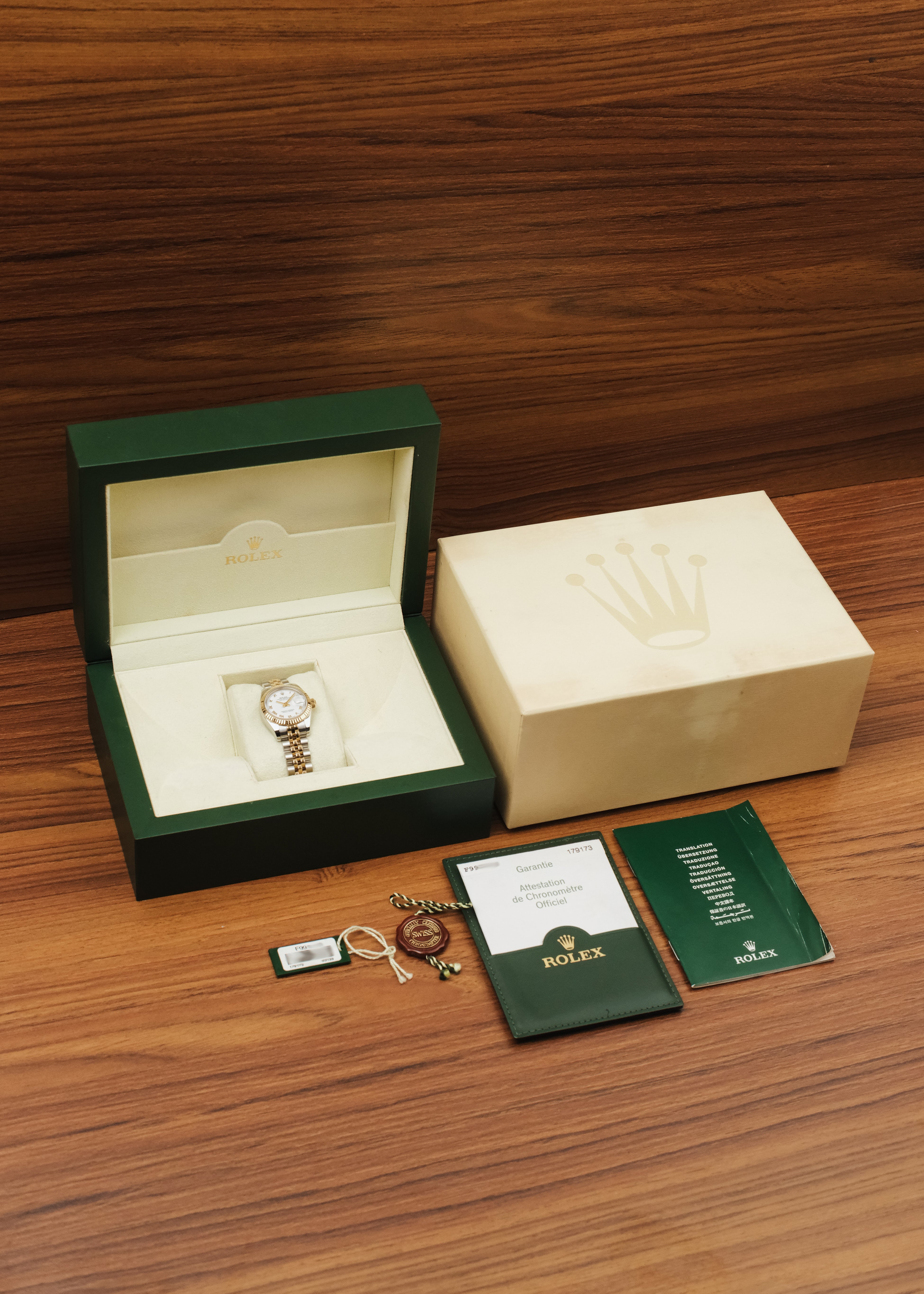 2005 Rolex Lady-Datejust Superjubilee (Box & Papers)