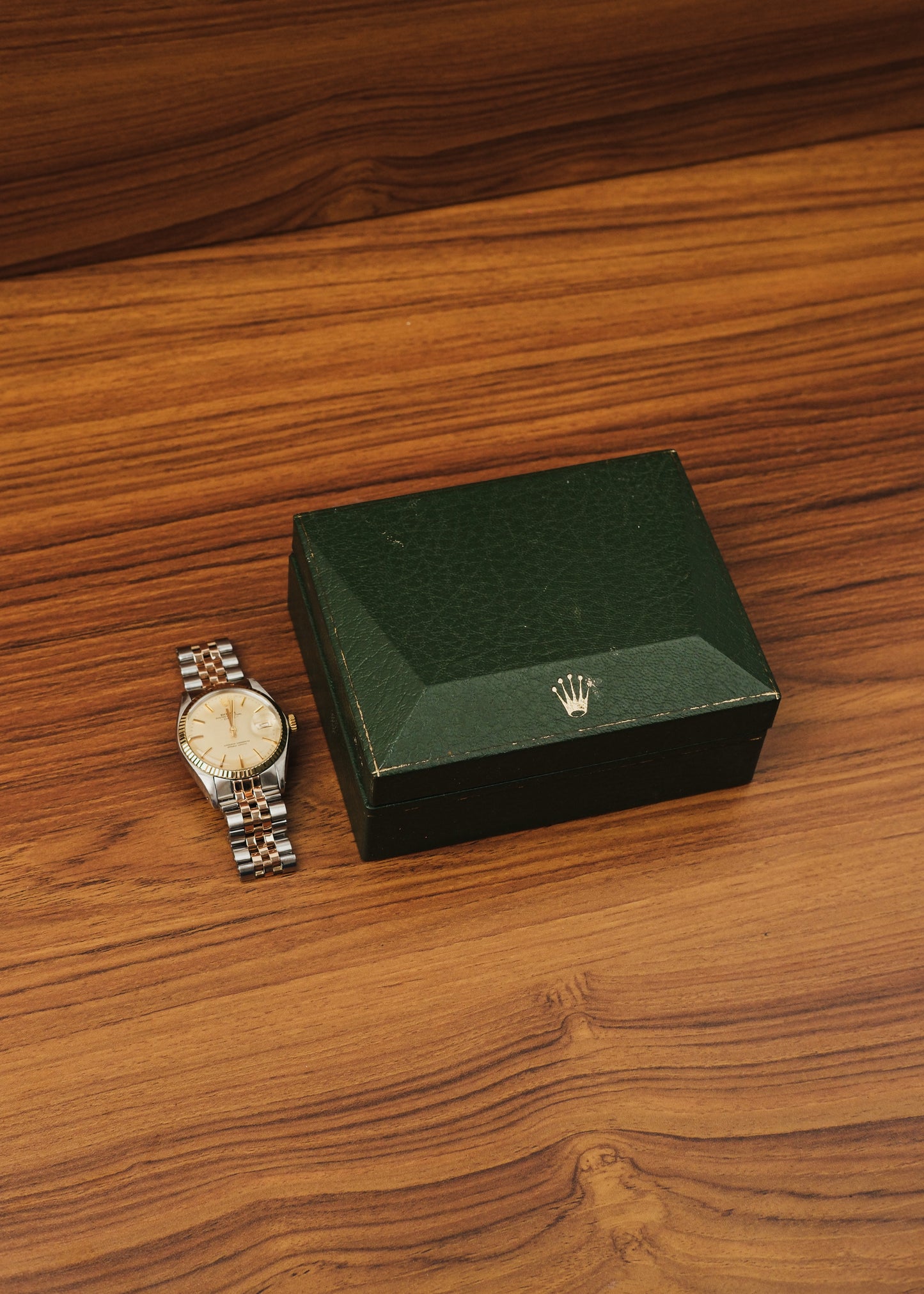 1976 Rolex Oyster Perpetual Date "Linen Dial"