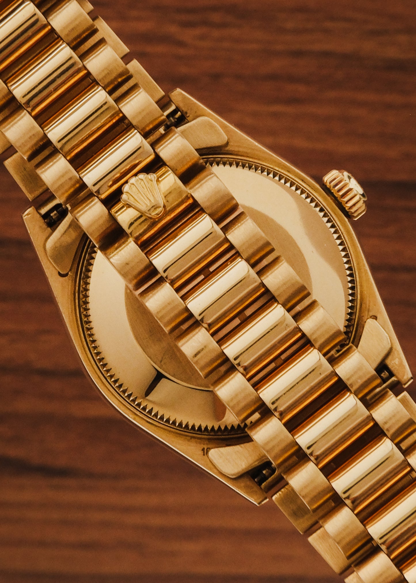 1989 Rolex Datejust "Blue Vignette Dial" 18K Gold